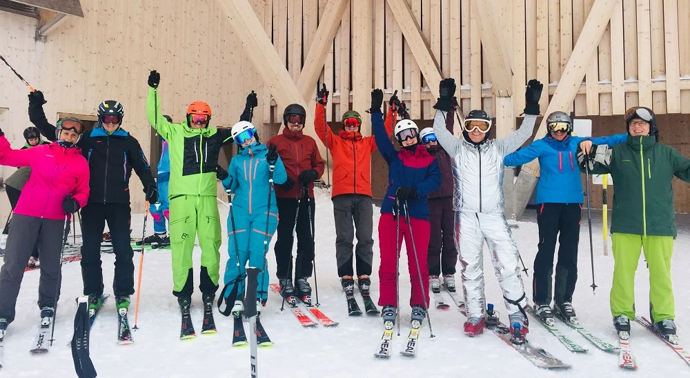 Gruppenbild_Chäserrugg_März2019_low.jpg