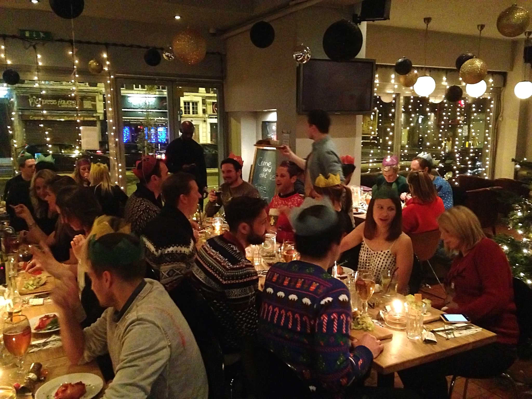Group Bookings — Perfect Blend Bar & Restaurant, Streatham