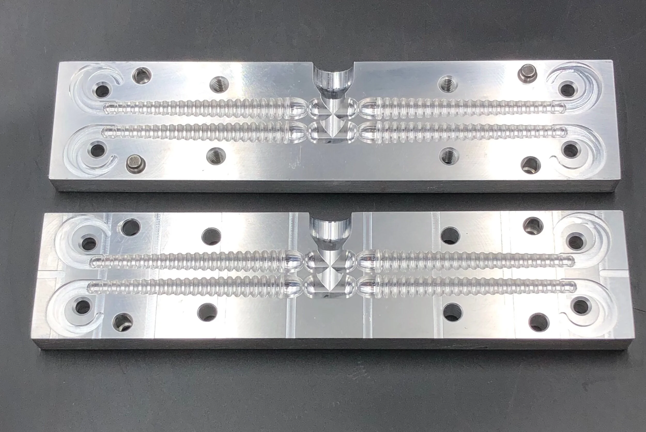 C0CA52FF-677A-4397-8380-956C0F27489B