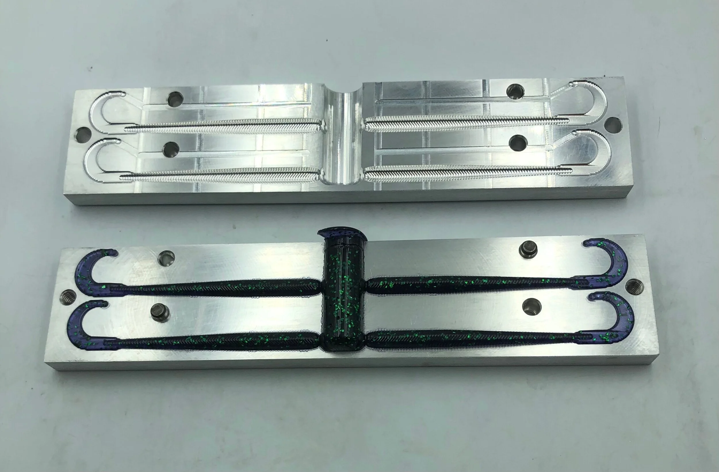 037A15C6-F384-4EAB-A849-124D1B2457D0