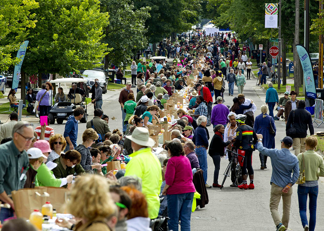 The Community Meal . Photo credit: Andy King © 2014, courtesy of Public Art St. Paul
