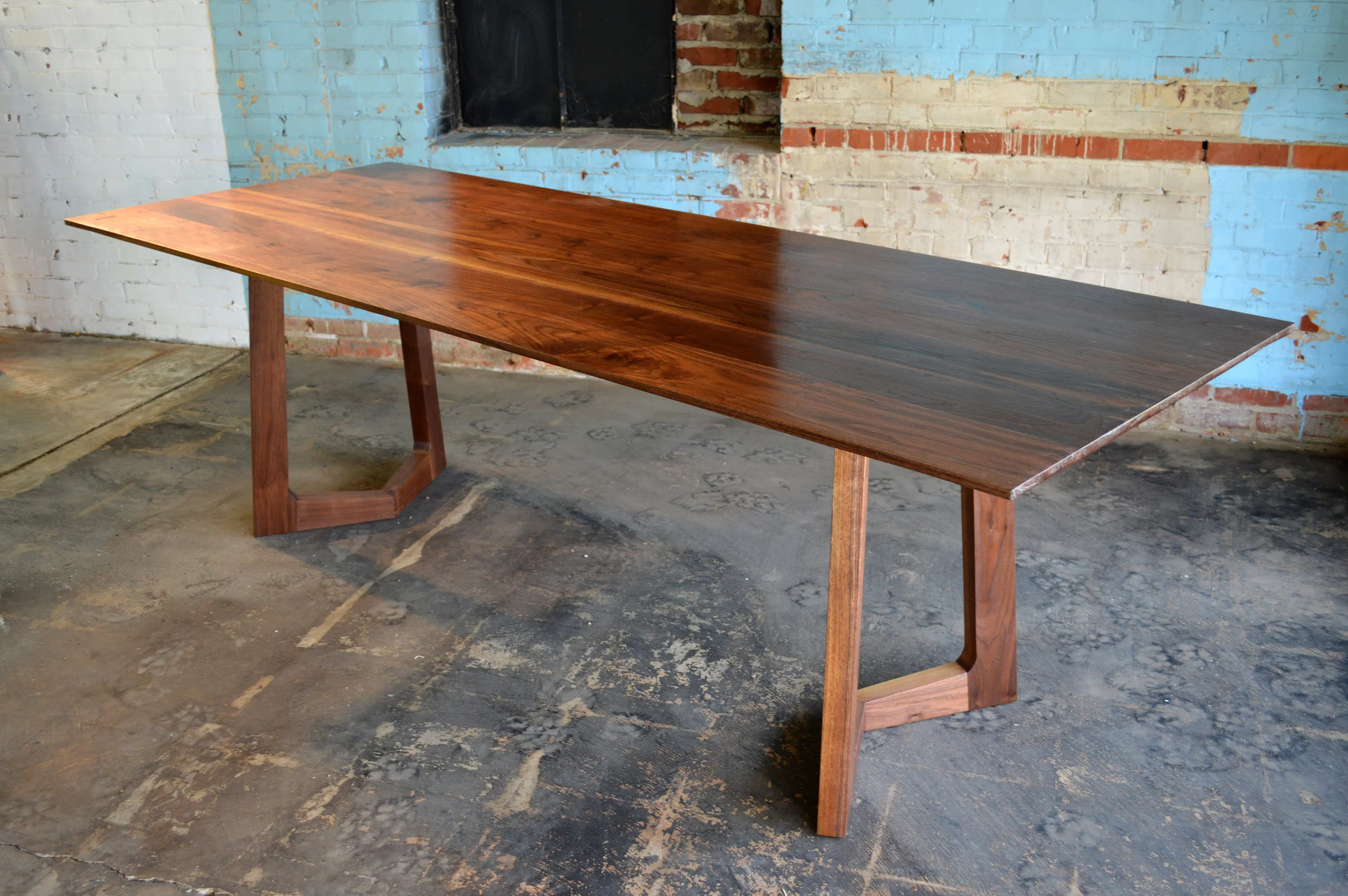Pace Dining Table