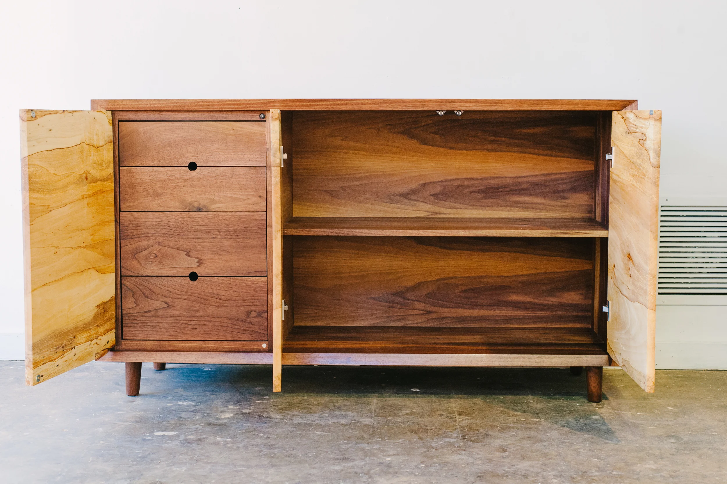 d+p - Twyner Sideboard 014.JPG