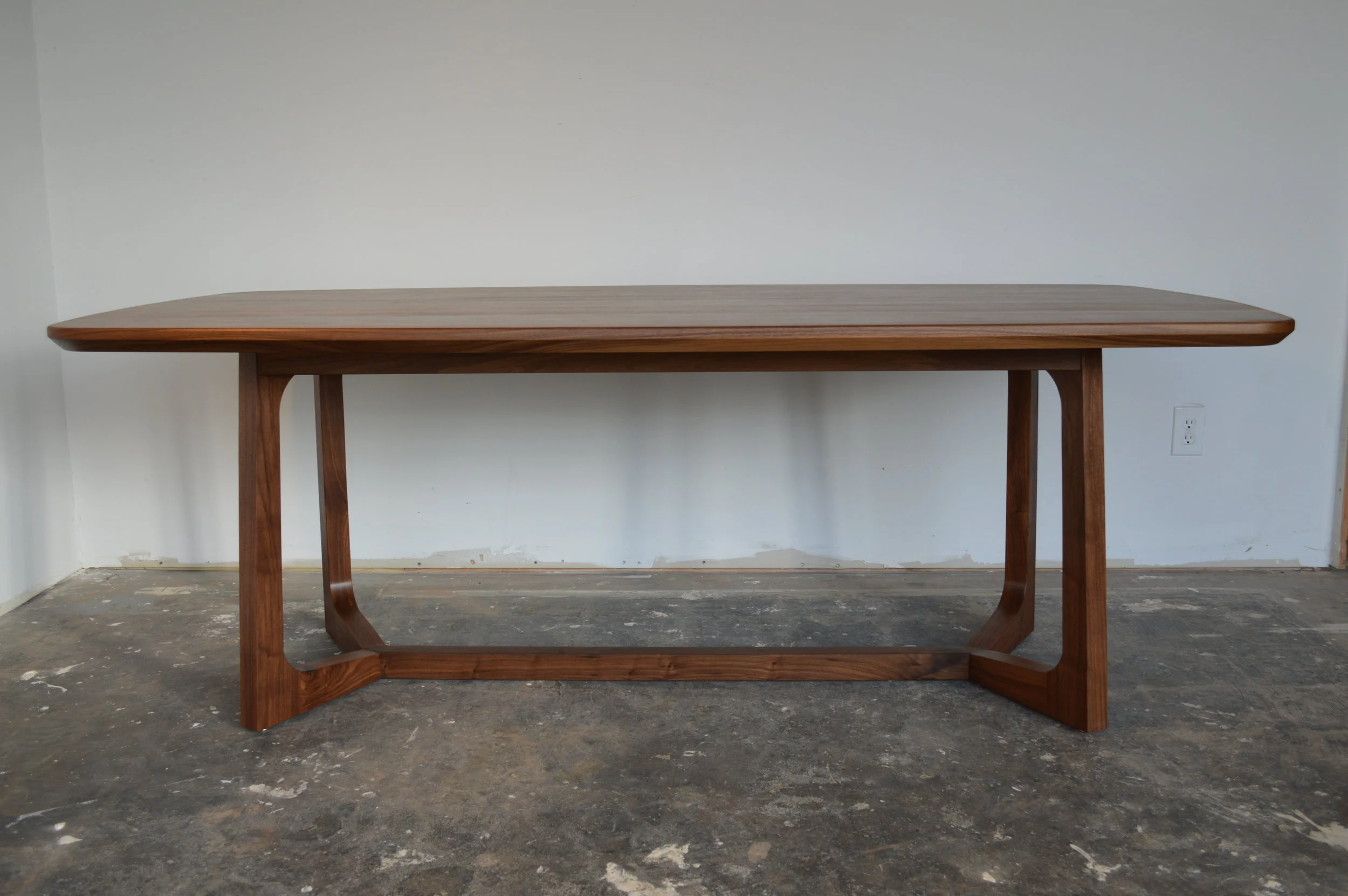 Longino Dining Table