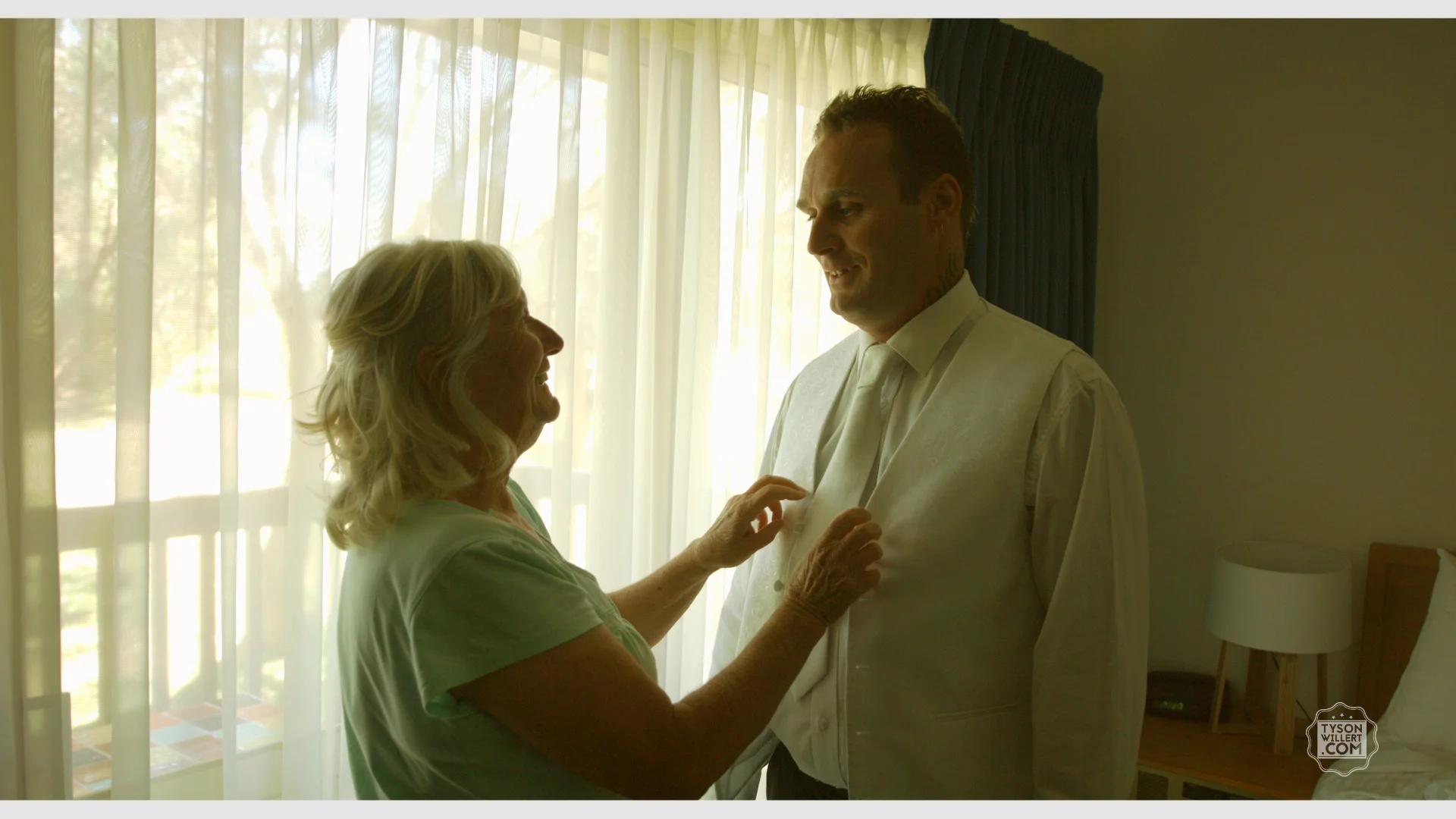 Blackmagic URSA Mini_1_2016-09-08_0504_C0003.00_00_52_21.Still191.jpg