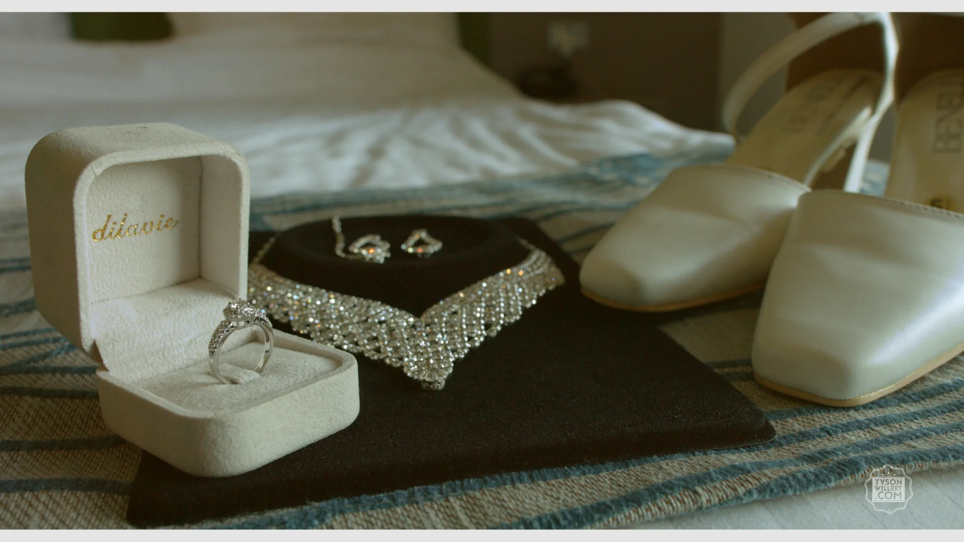 Blackmagic URSA Mini_1_2016-09-08_0504_C0003.00_01_23_16.Still198.jpg