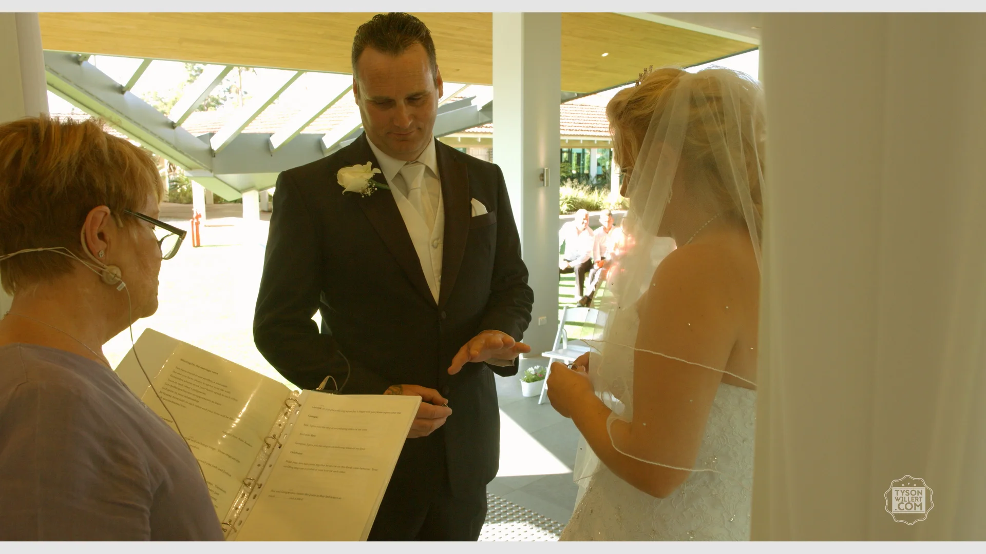 Blackmagic URSA Mini_1_2016-09-08_0504_C0003.00_02_35_03.Still215.jpg