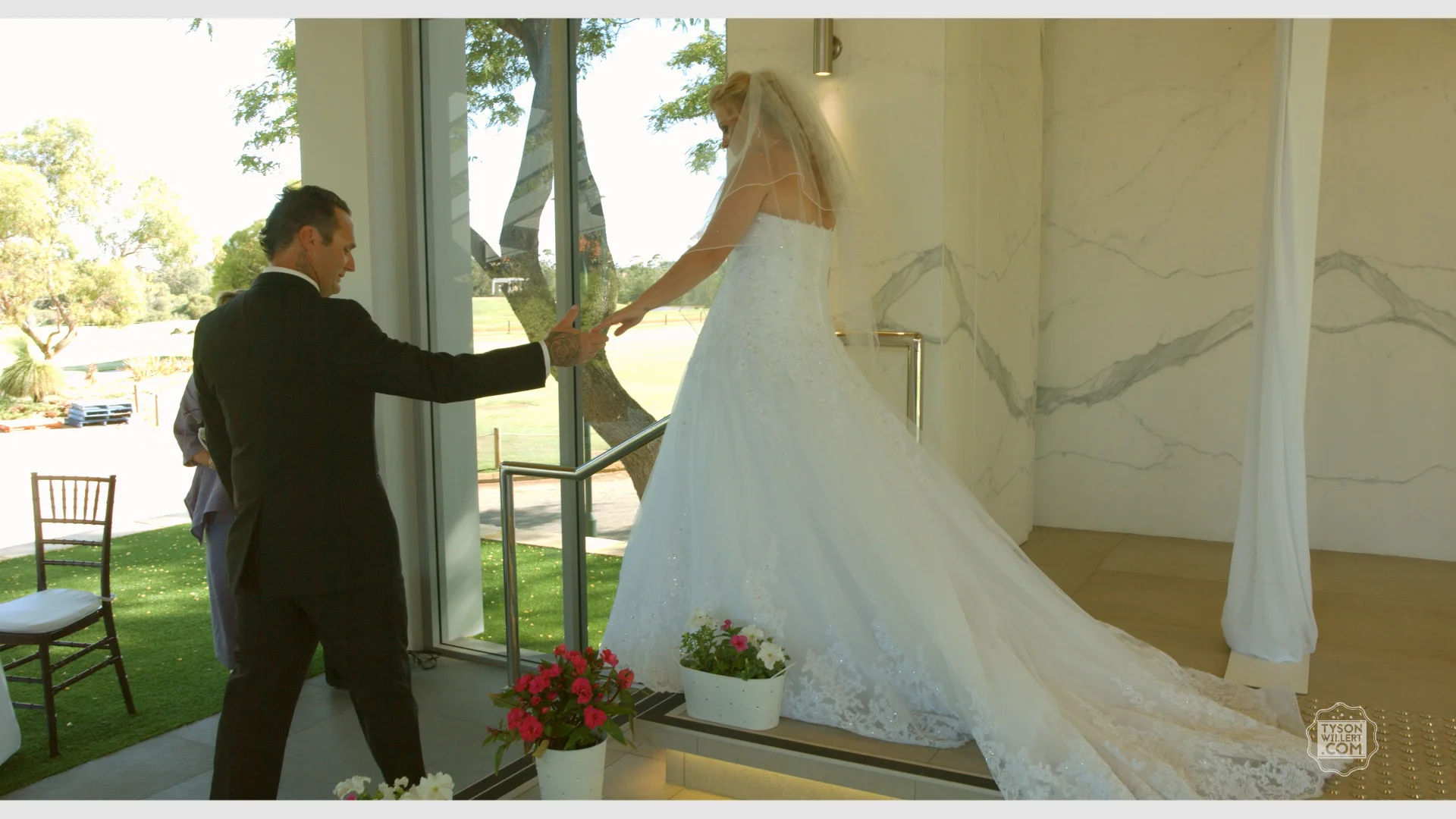 Blackmagic URSA Mini_1_2016-09-08_0504_C0003.00_02_46_41.Still219.jpg