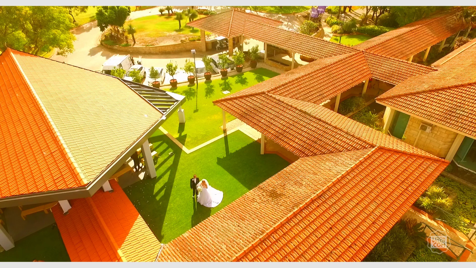 Blackmagic URSA Mini_1_2016-09-08_0504_C0003.00_03_33_21.Still191.jpg