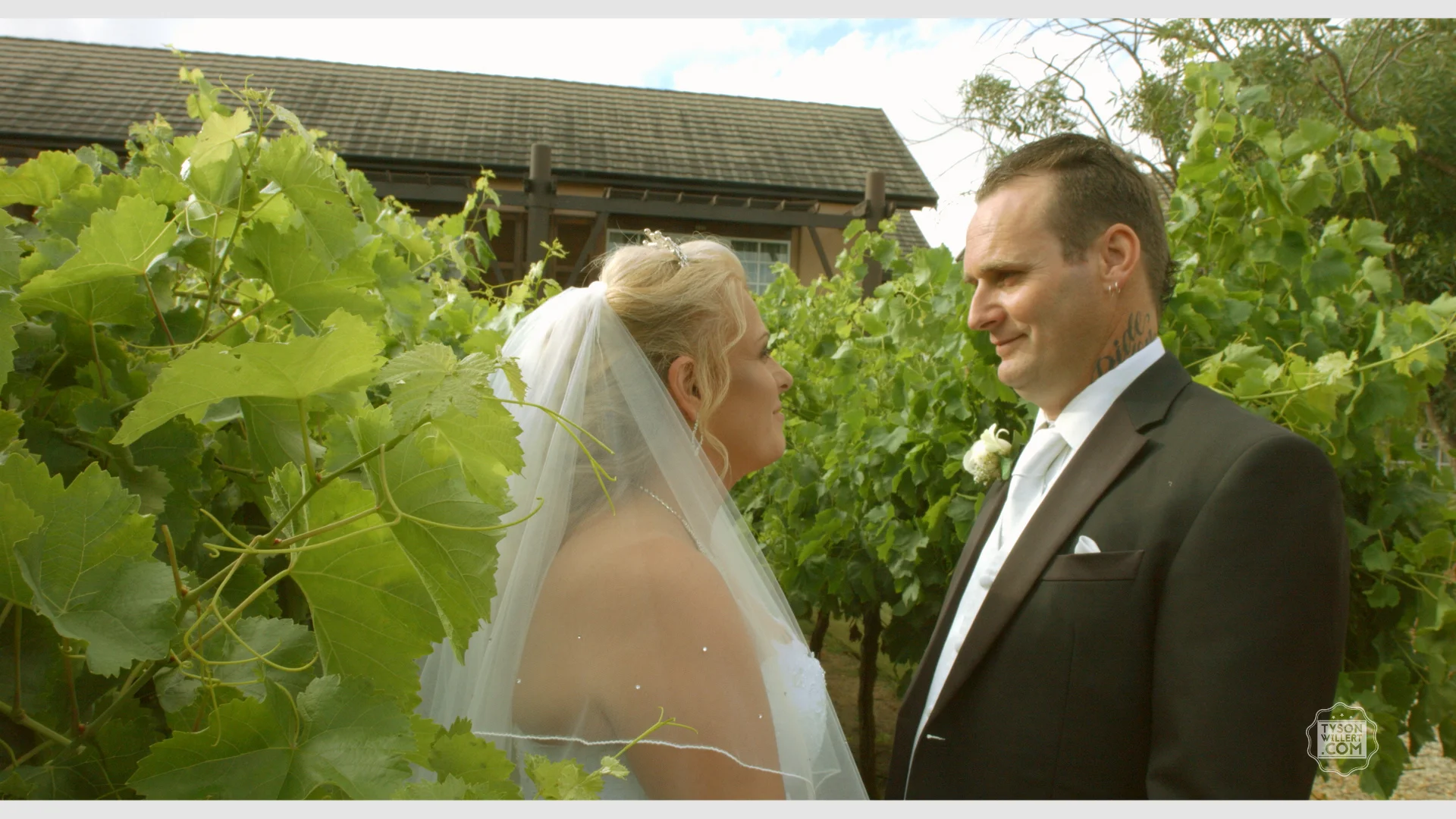 Blackmagic URSA Mini_1_2016-09-08_0504_C0003.00_04_21_18.Still216.jpg