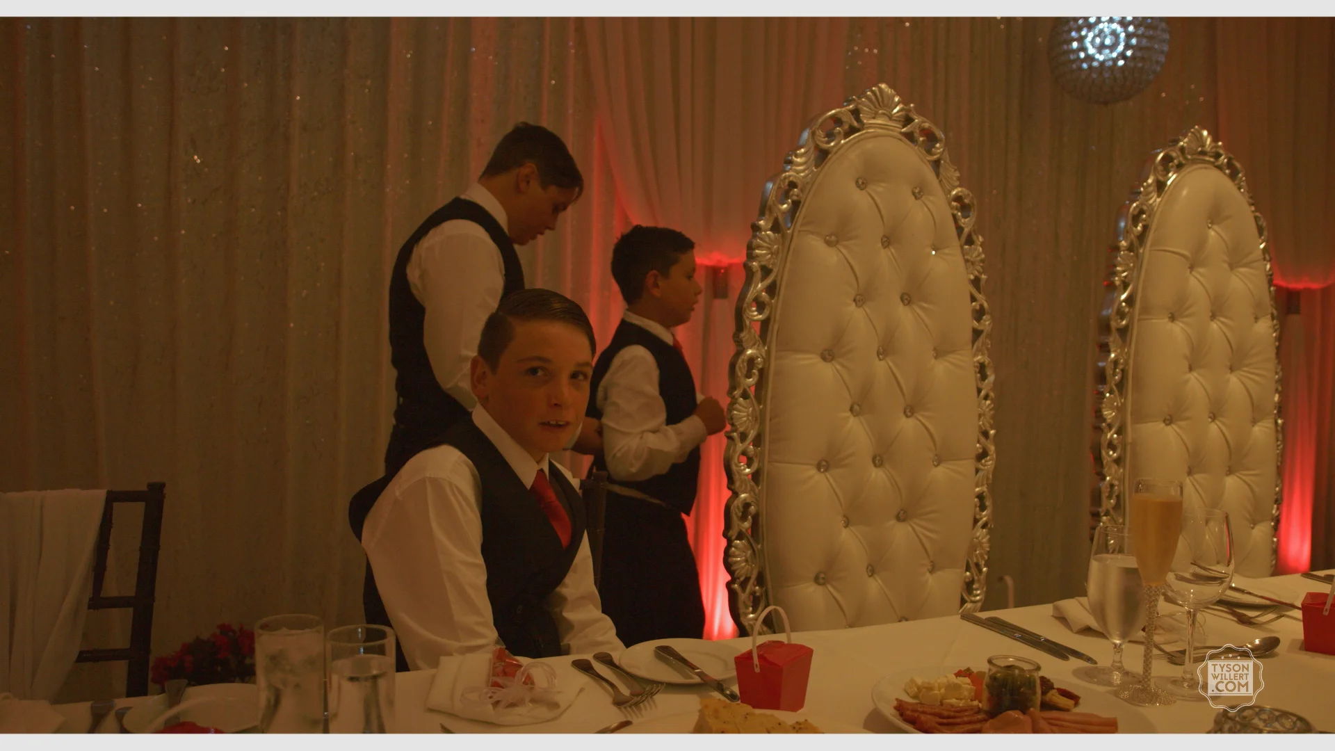 Blackmagic URSA Mini_1_2016-09-08_0504_C0003.00_05_16_06.Still233.jpg