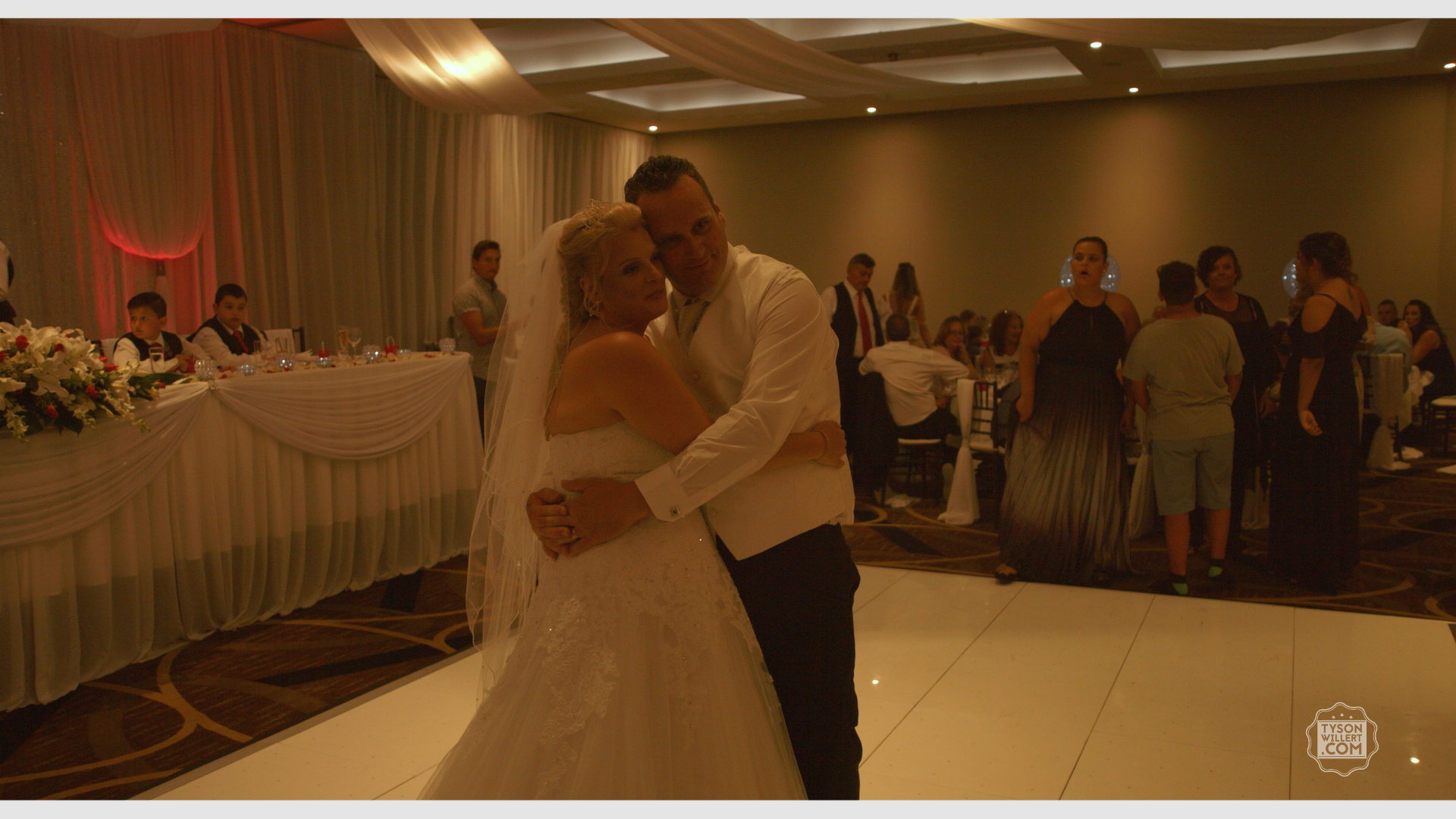 Blackmagic URSA Mini_1_2016-09-08_0504_C0003.00_06_05_04.Still253.jpg