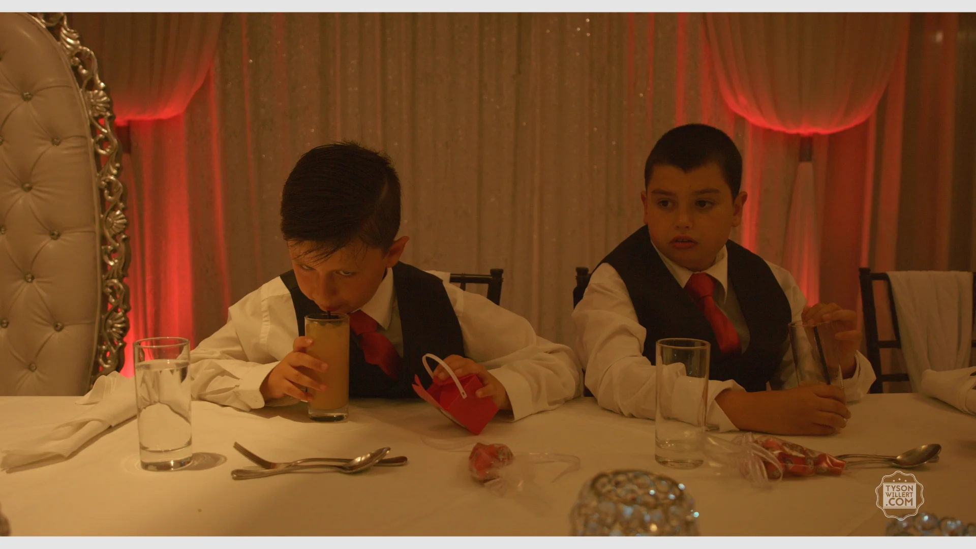 Blackmagic URSA Mini_1_2016-09-08_0504_C0003.00_06_09_56.Still255.jpg