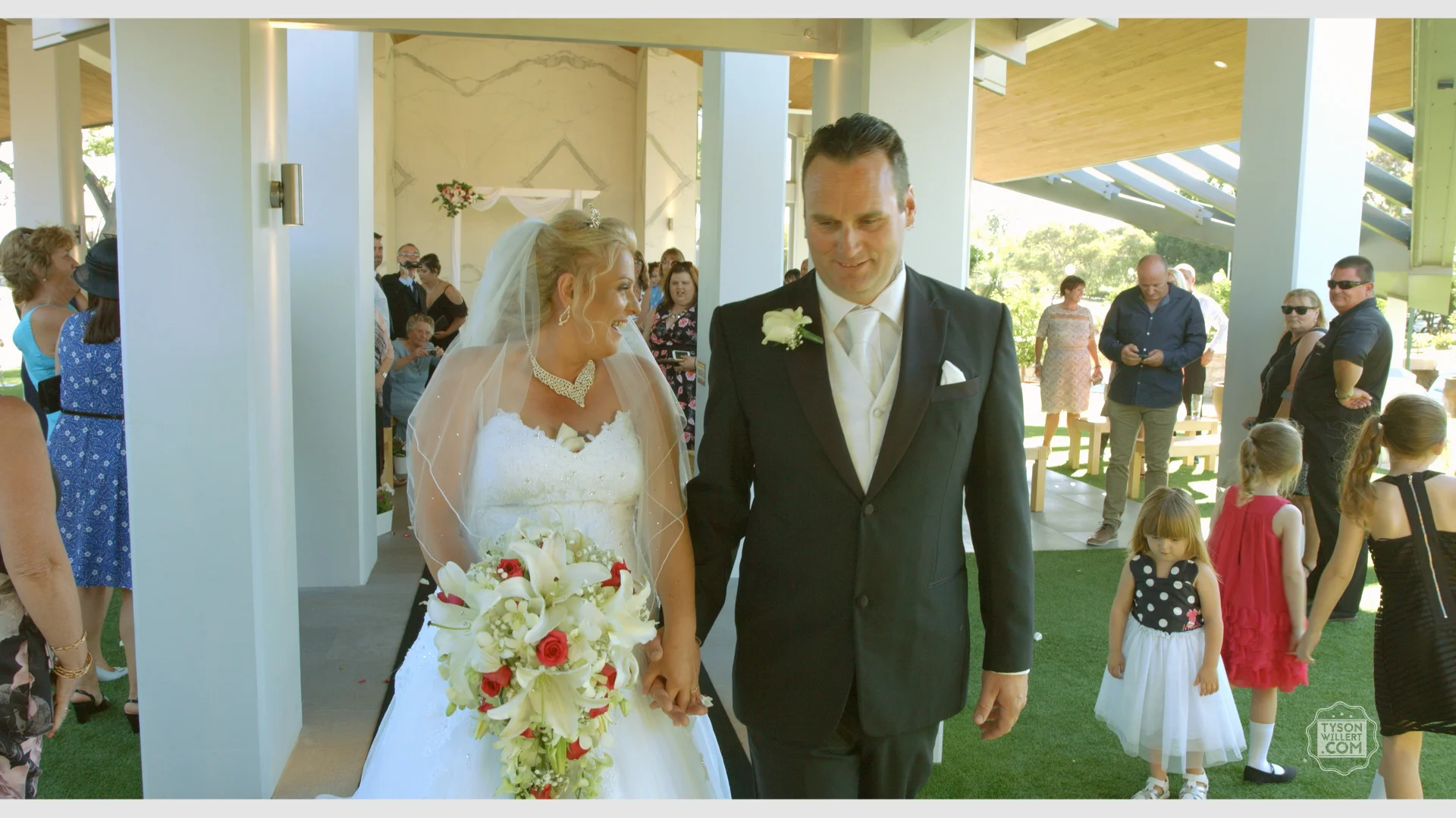 Blackmagic URSA Mini_1_2016-09-08_0504_C0003.00_07_50_16.Still289.jpg