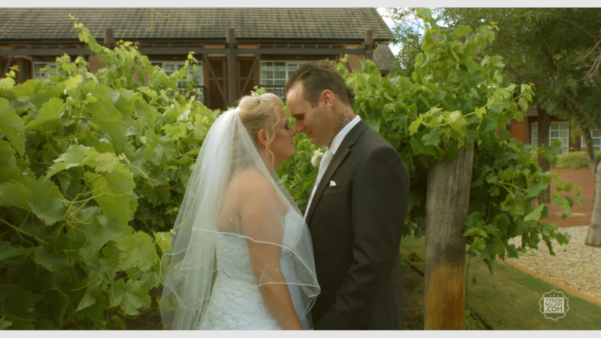 Blackmagic URSA Mini_1_2016-09-08_0504_C0003.00_08_09_47.Still297.jpg