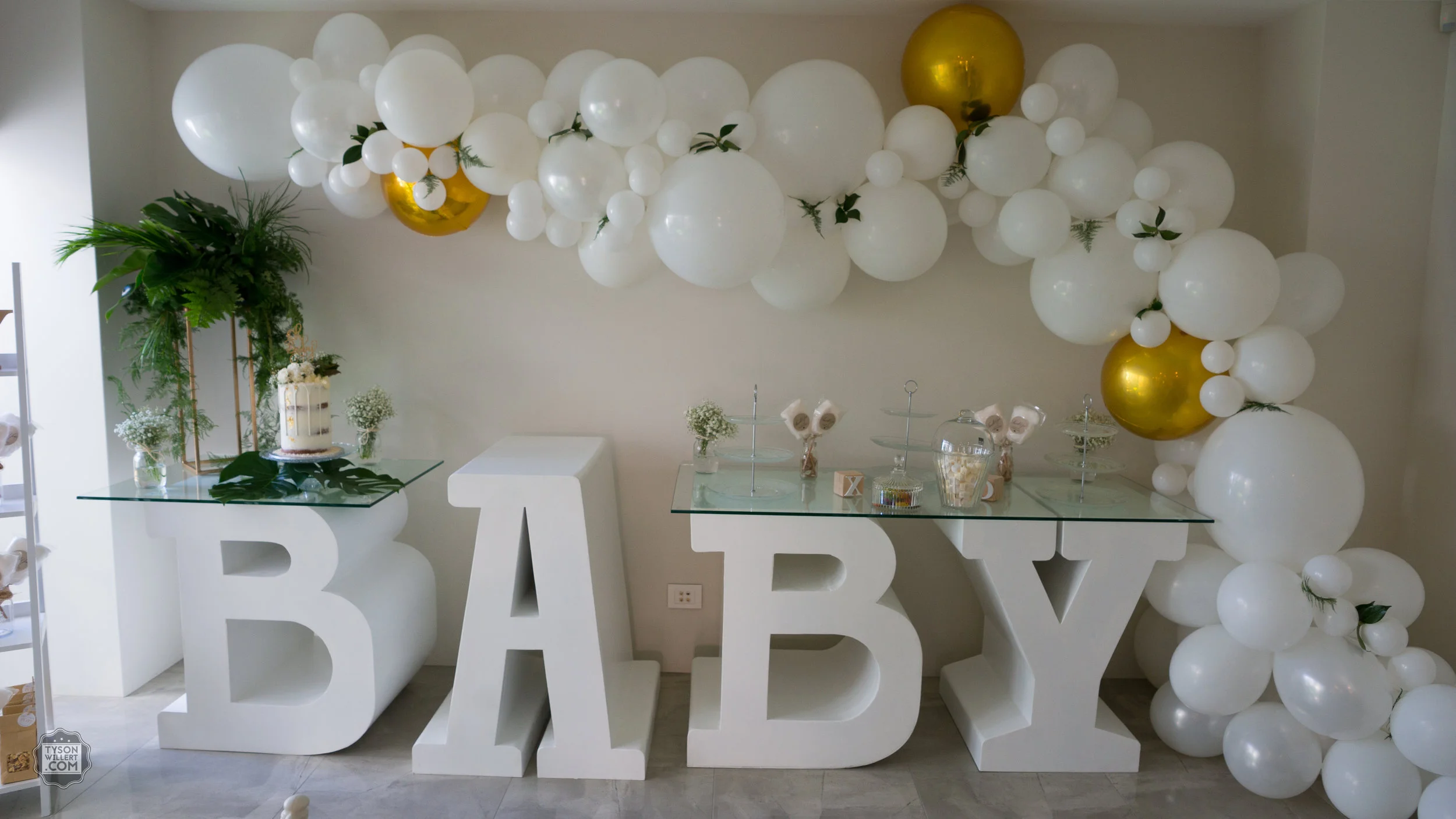 stormbabyshowerLOGO (19 of 400).jpg