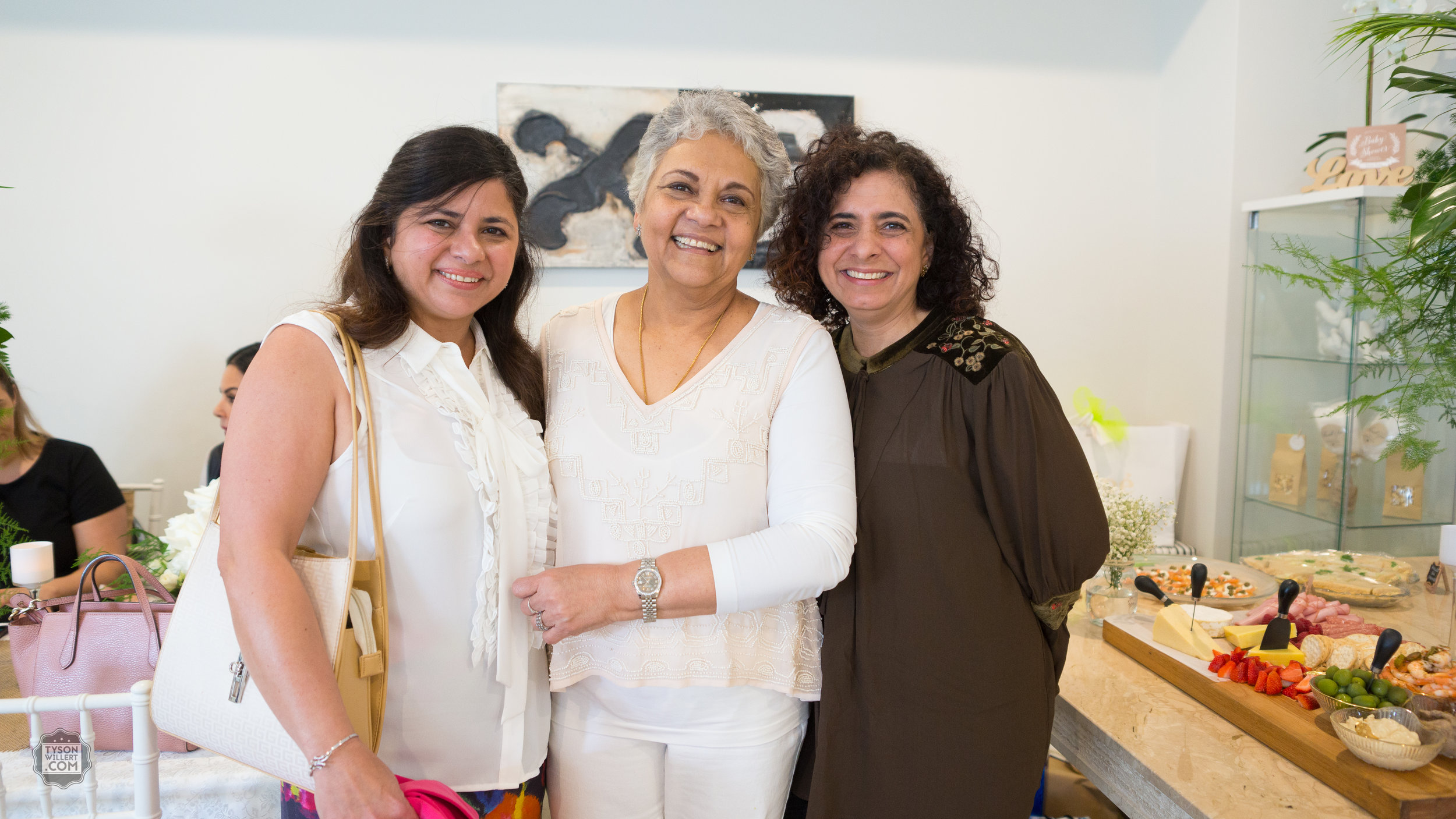 stormbabyshowerLOGO (116 of 400).jpg