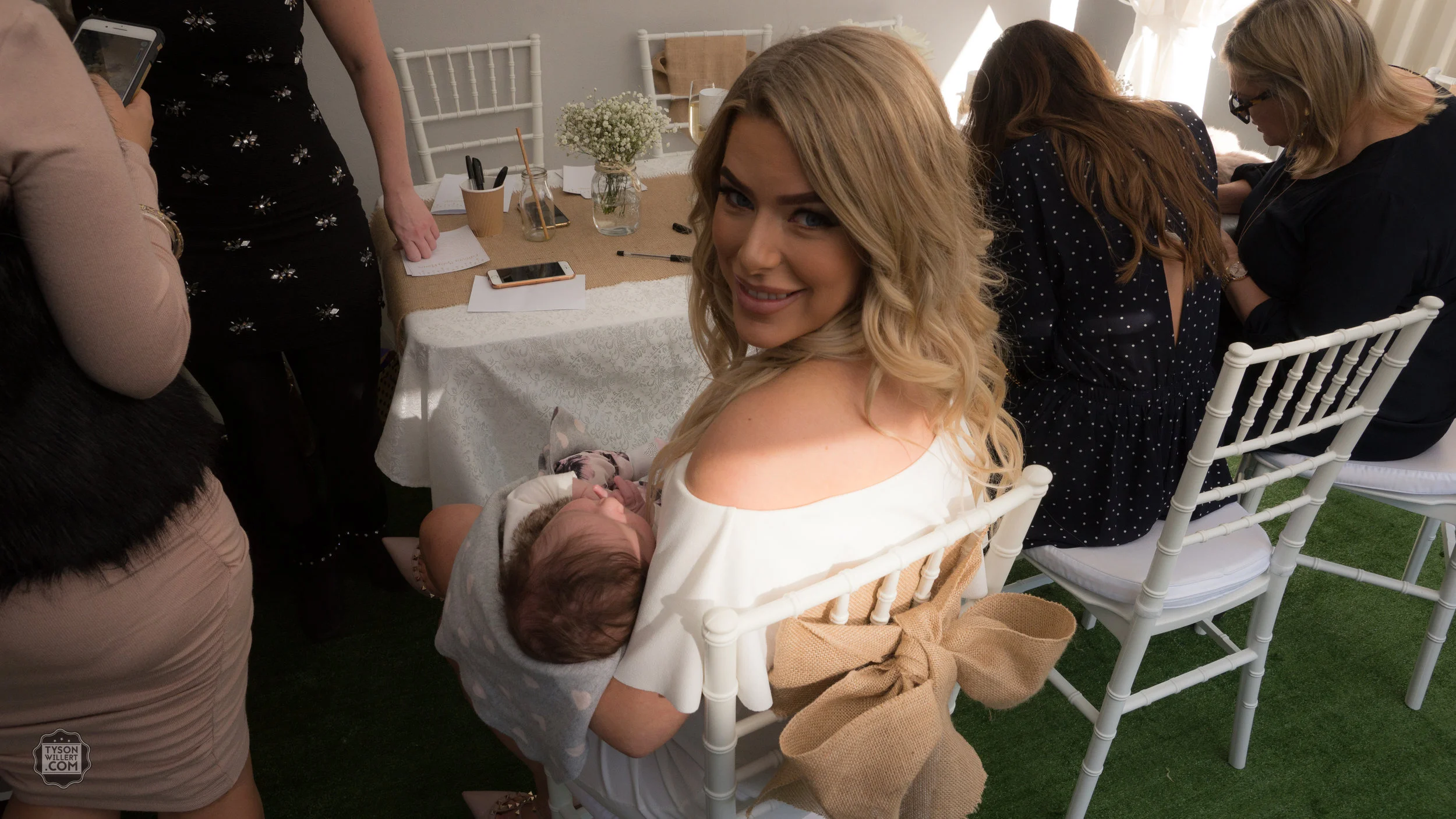 stormbabyshowerLOGO (301 of 400).jpg