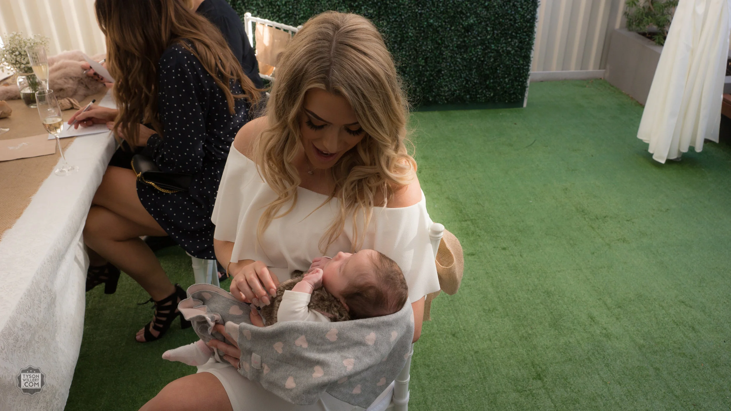 stormbabyshowerLOGO (295 of 400).jpg