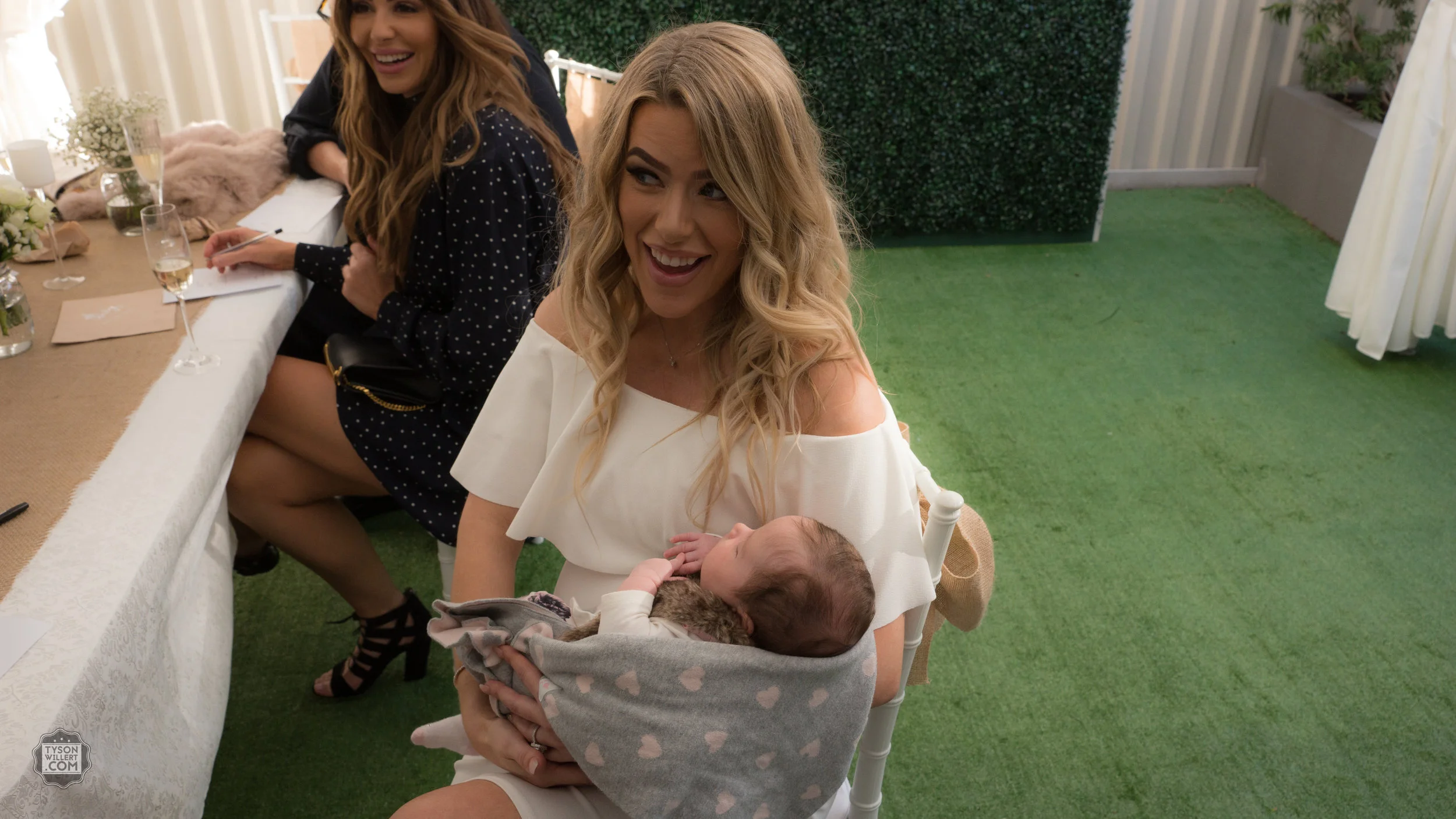 stormbabyshowerLOGO (299 of 400).jpg