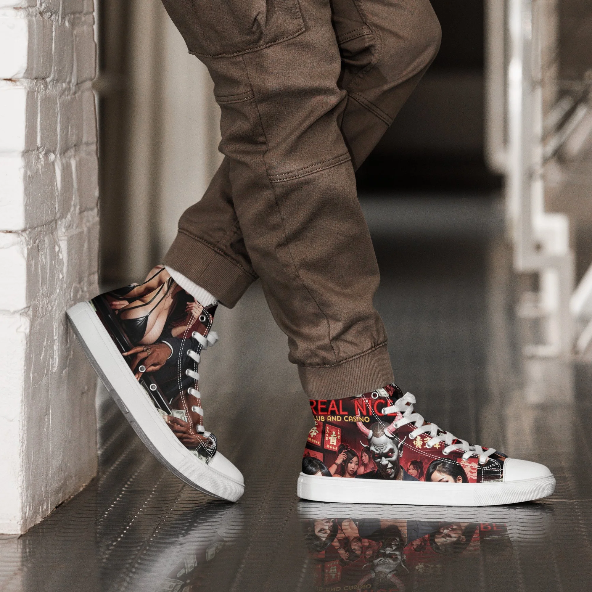 mens-high-top-canvas-shoes-white-right-2-66dfec1868f28.jpg