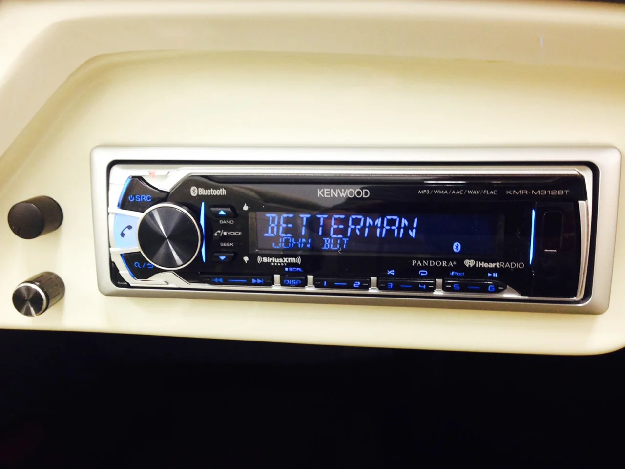 Kenwood KMR-M312BT Bluetooth Head Unit