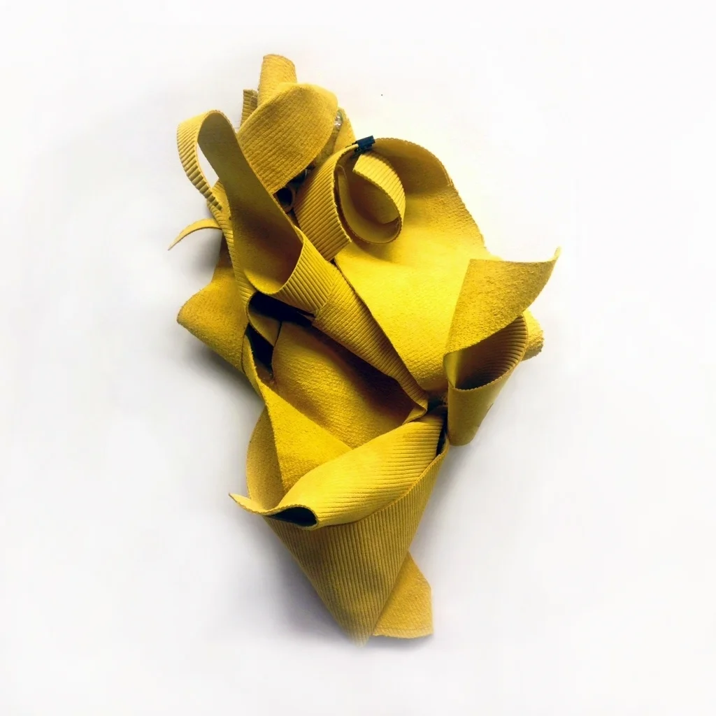     Aurora 10.5" x 17.75" Toned leather 2015 