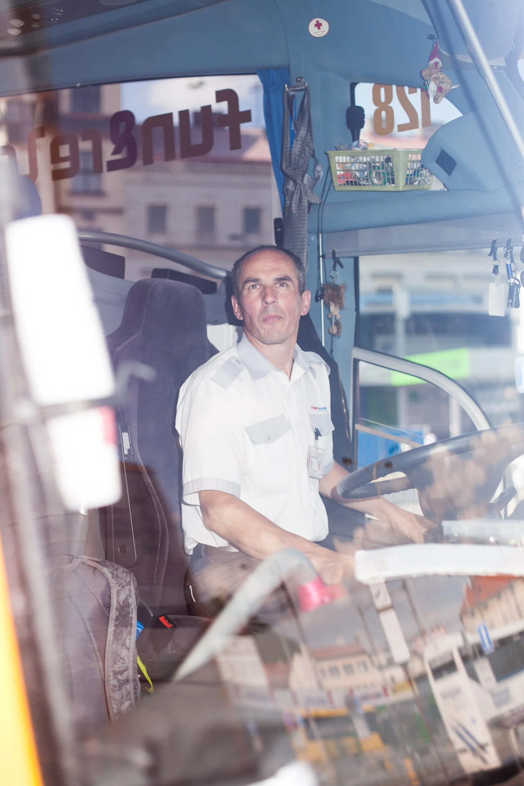 Jančurek-Busfahrer-1.jpg