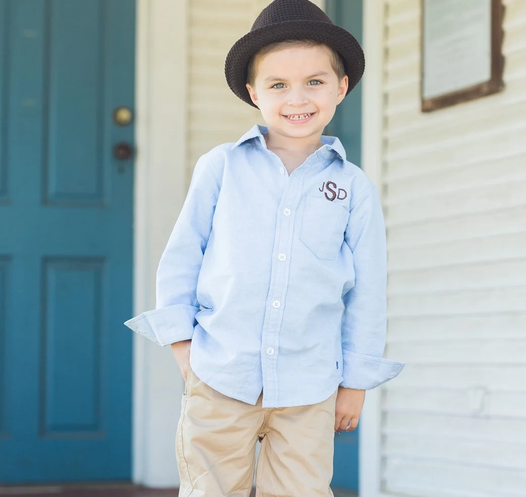 blwlbxx-bc00-ruggedbutts-light-blue-chambray-boys-button-down.jpg