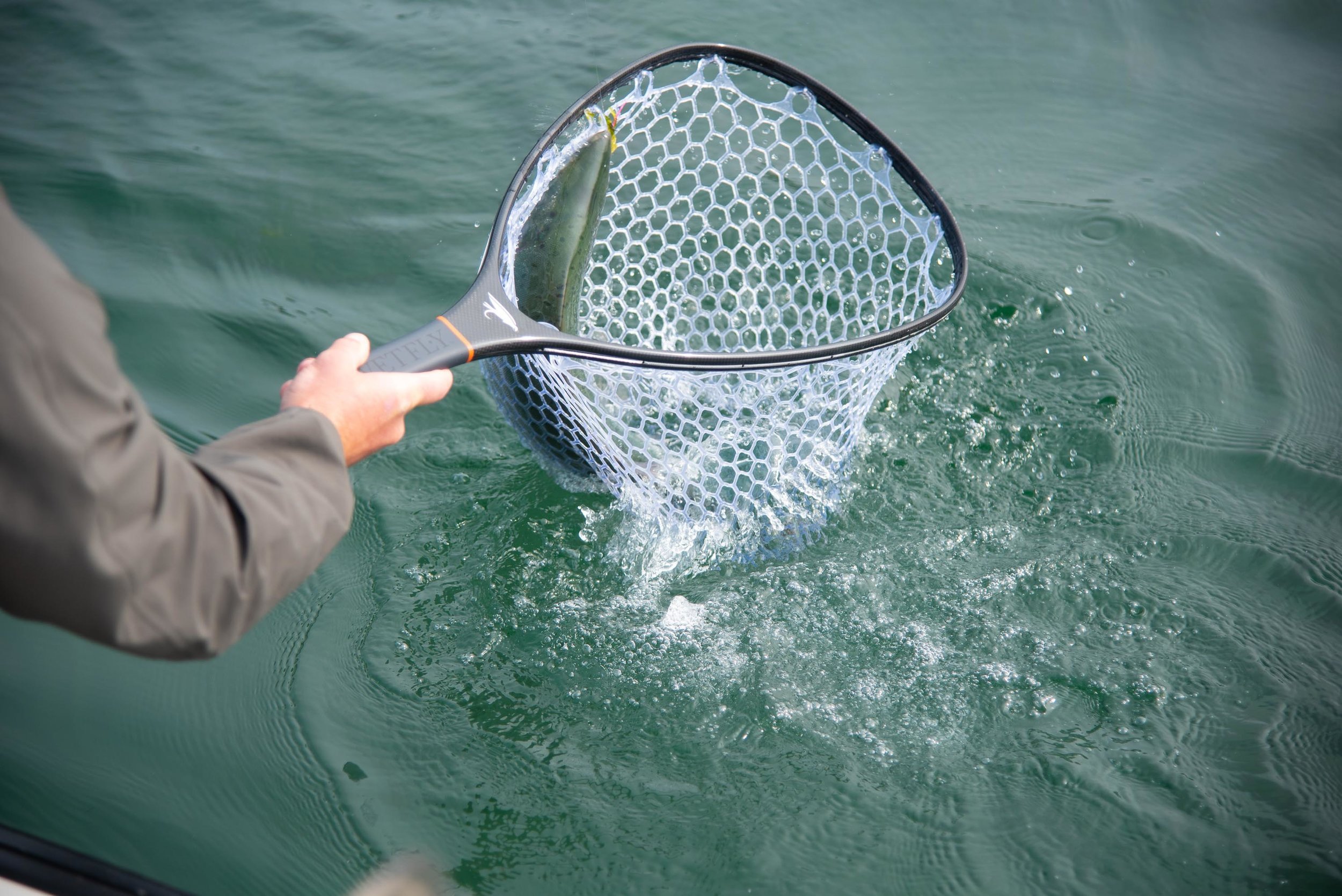 Floating Catch and Release Net - Artic Camo