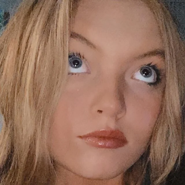 here&rsquo;s some zoomed in pics of my face. It was this or a portrait photo of the couch. Idk maybe I should&rsquo;ve gone w that. Too late