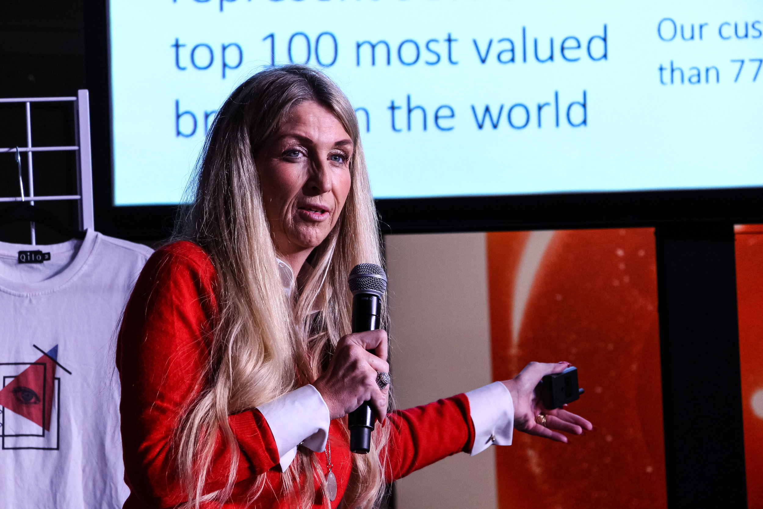  Ann Rosenberg, Sr. VP, Global Head of SAP Next-Gen, speaks at Germany Week. Daley Plaza, Chicago, 2019. 