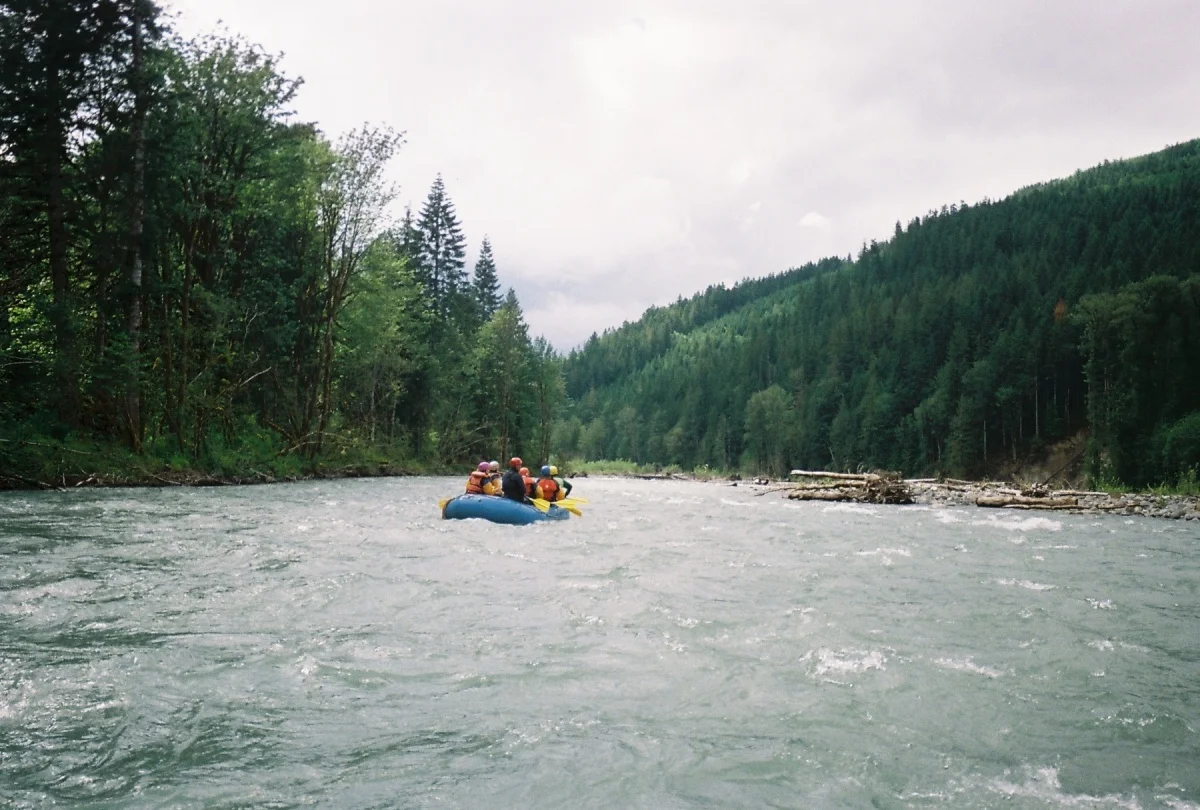 raft.on.river.jpg