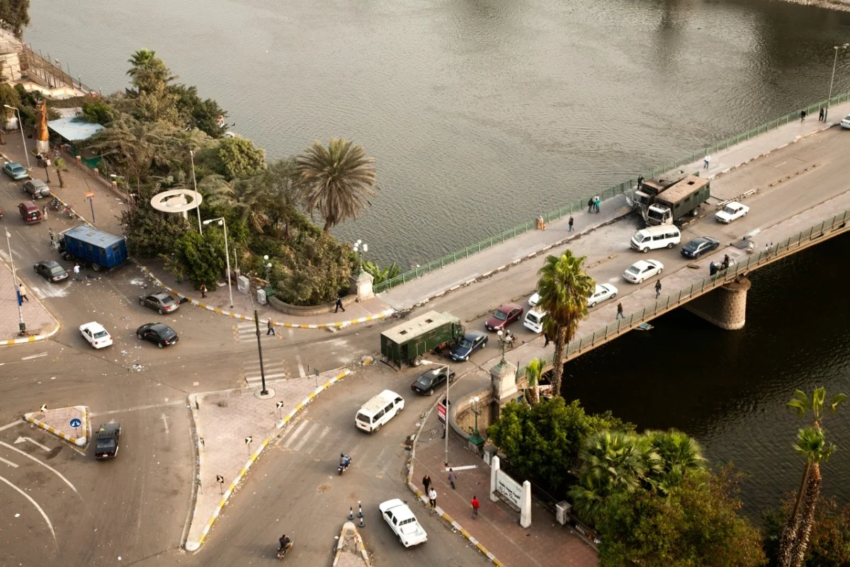 egypt_cairo_burned trucks on bridge_6366.jpeg