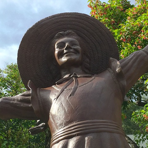 A statue of Polyanna in Littleton, New Hampshire, home of the character’s creator (Eleanor H. Porter).