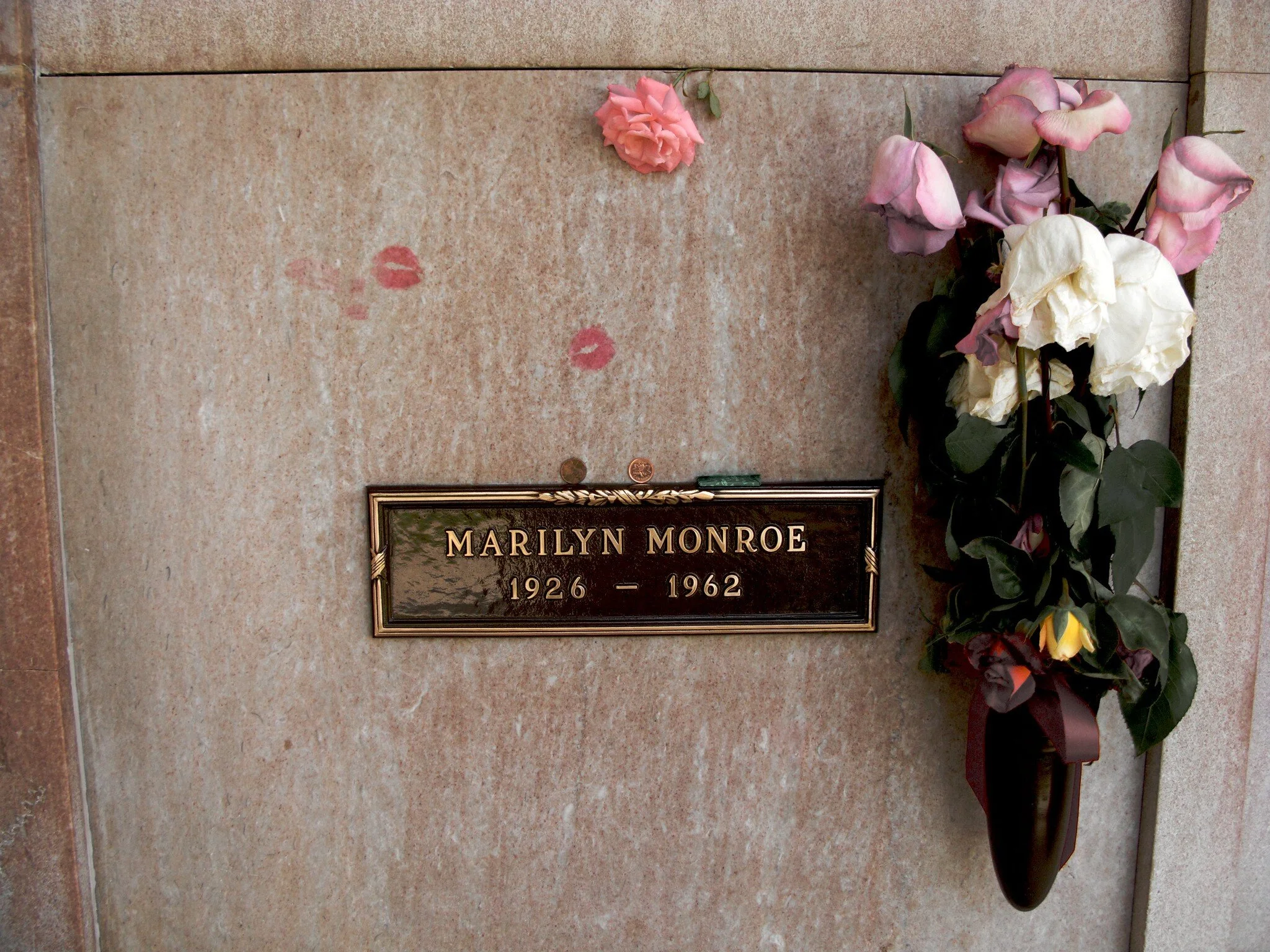 Confessions of a Cemetery Junkie