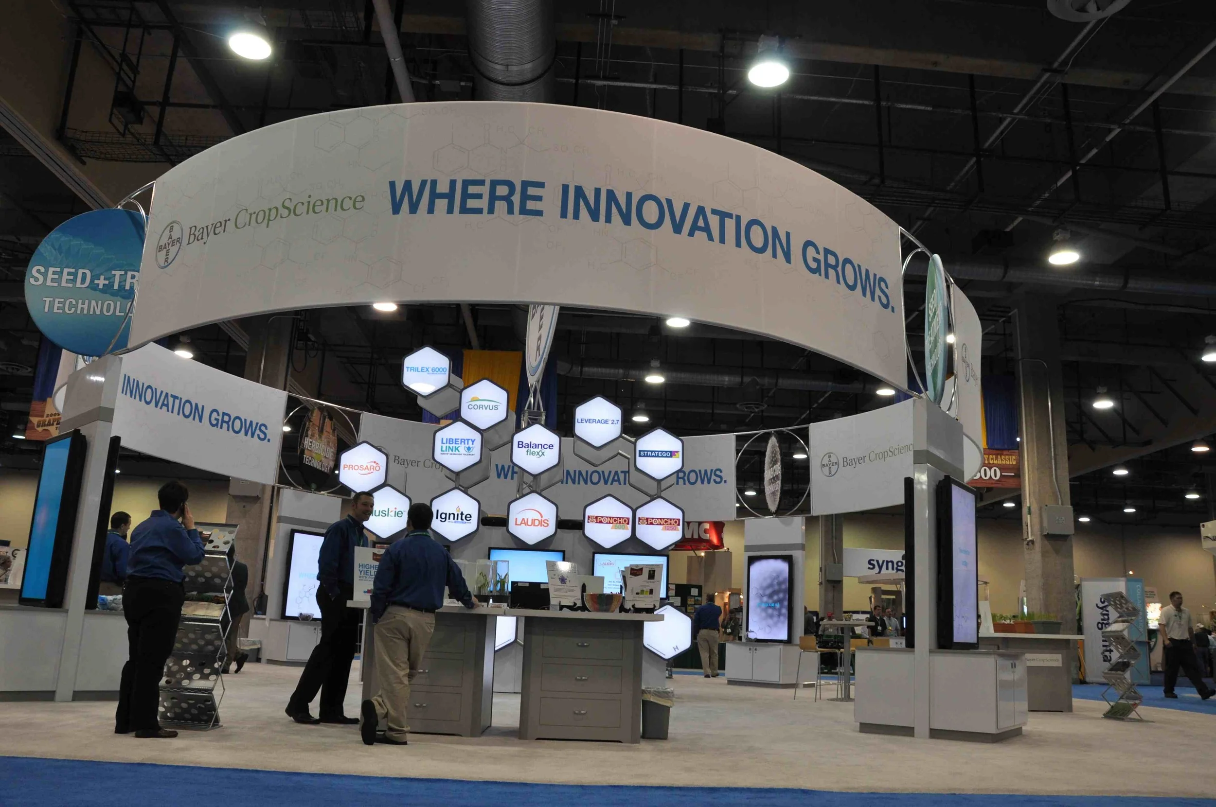 BCS tradeshow 2.jpg