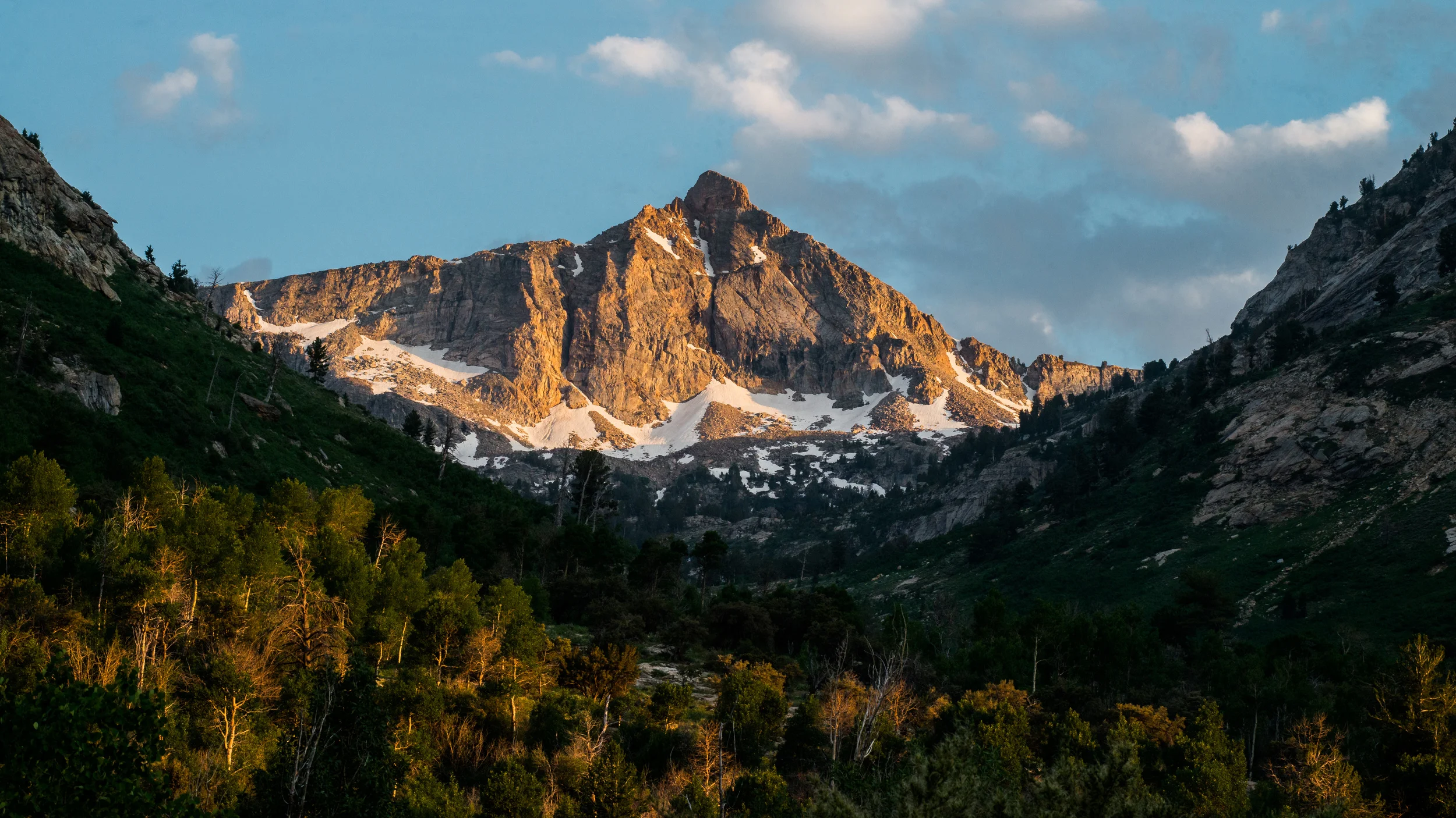 Photo of the Week 35: Mount Fitzgerald from Thomas Canyon Campground, ELK (NV) EQ: D800, 70-200mm f/4 Taken: 7-3-2016 at 6:56a Settings: 135mm, 1/100s, f/16, ISO640, +1/3EV Conditions: Sunrise