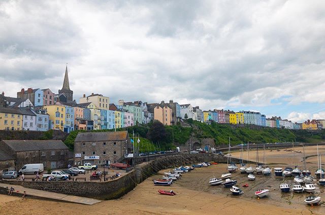Another fabulous day on holidays with Dan and Andrew. Lovin&rsquo; life.  #tenby #pembrokeshire #wales #holiday #summersun #friends #travel #lovinlife