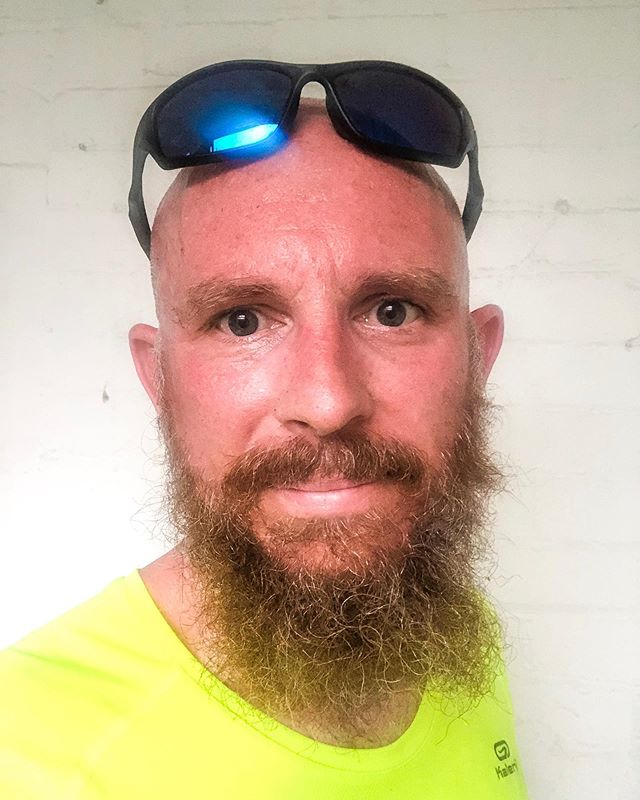 Crazy eyes after a 10mile run this evening&bull;
&bull;
&bull;
#lonelygoatrunningclub #running #lonerunner #10miles #run10miles #training #healthy #fitness #romsey #selfie #crazyeyes