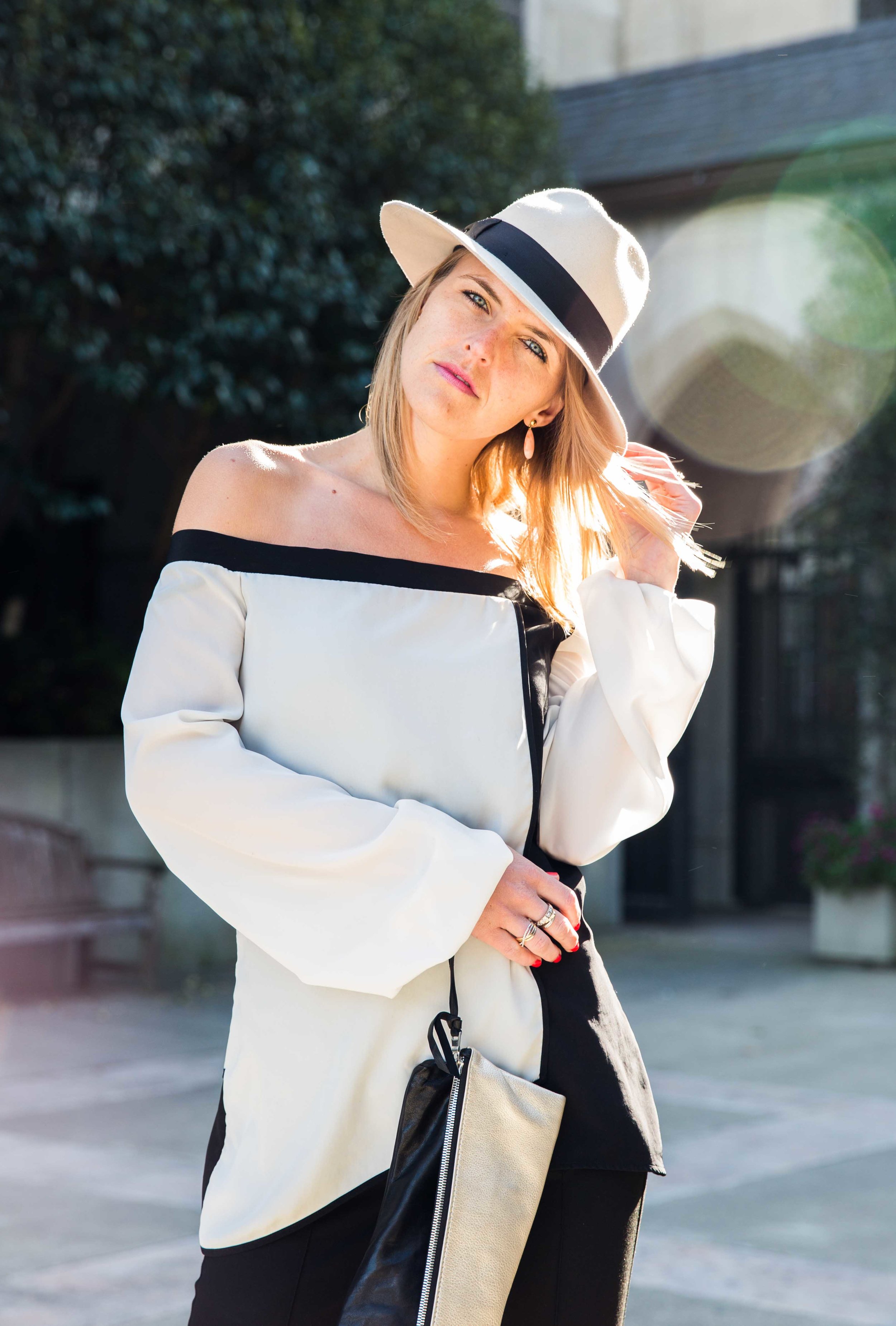 On Susanne - Alex Hat | Alana Top | Tara Clutch
