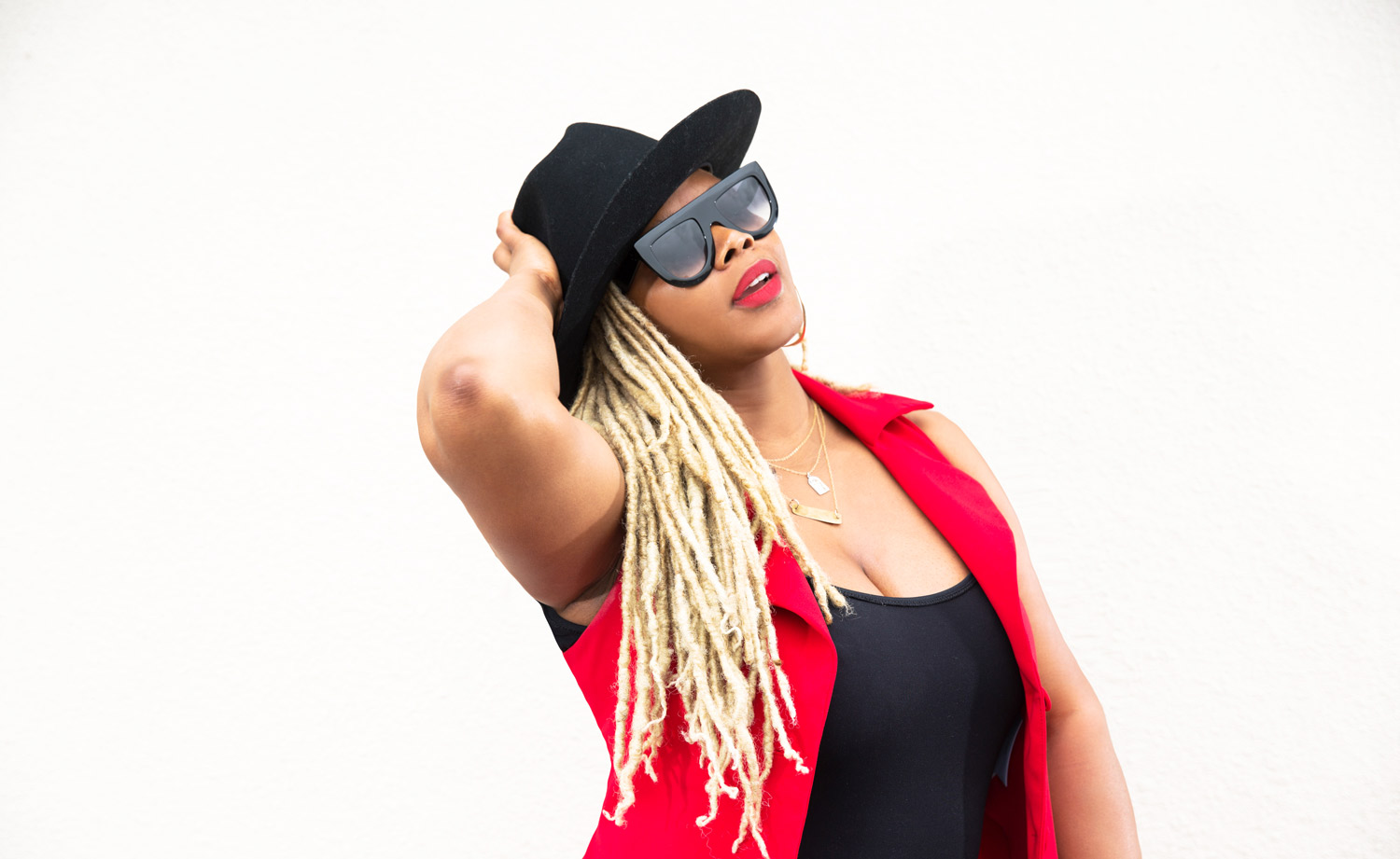 On Claire - Rogue Hat