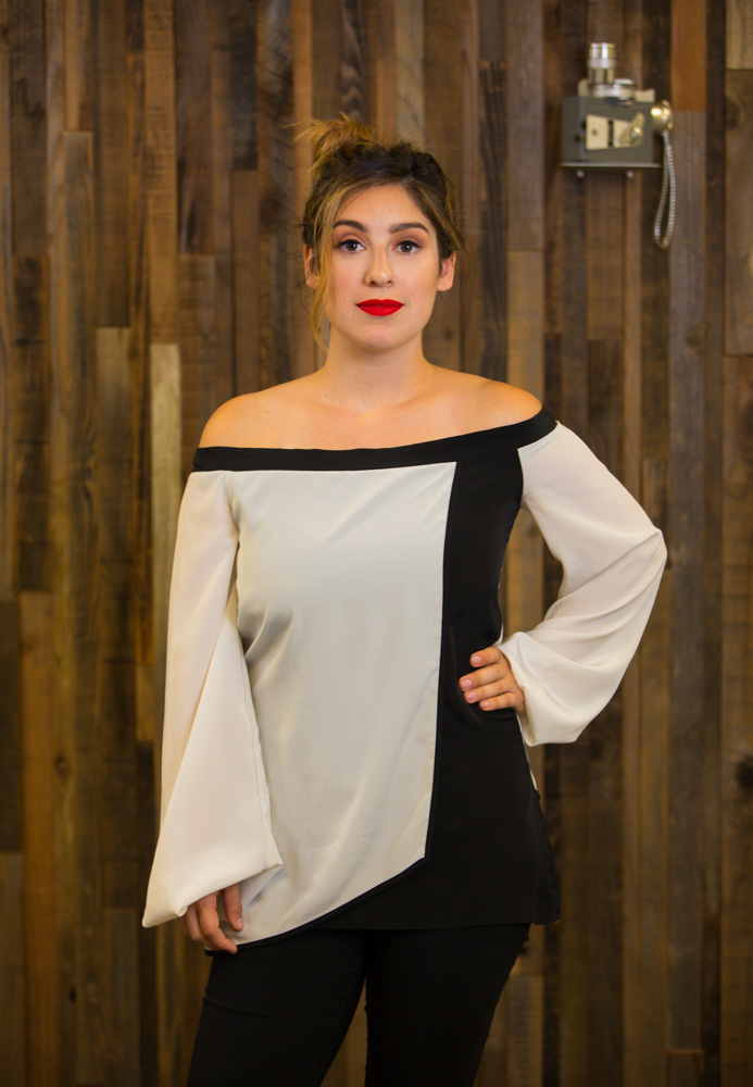On Mared: Alana Top