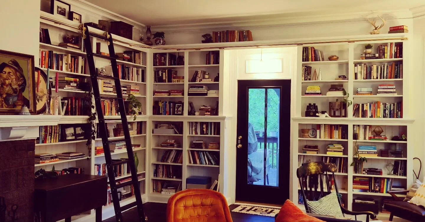 It's done! I built the upper half for this library to match the style of the original and the beautiful home that houses it. The ladder was definitely a challenge and required some special custom parts that I made but it was so worth it in the end. #