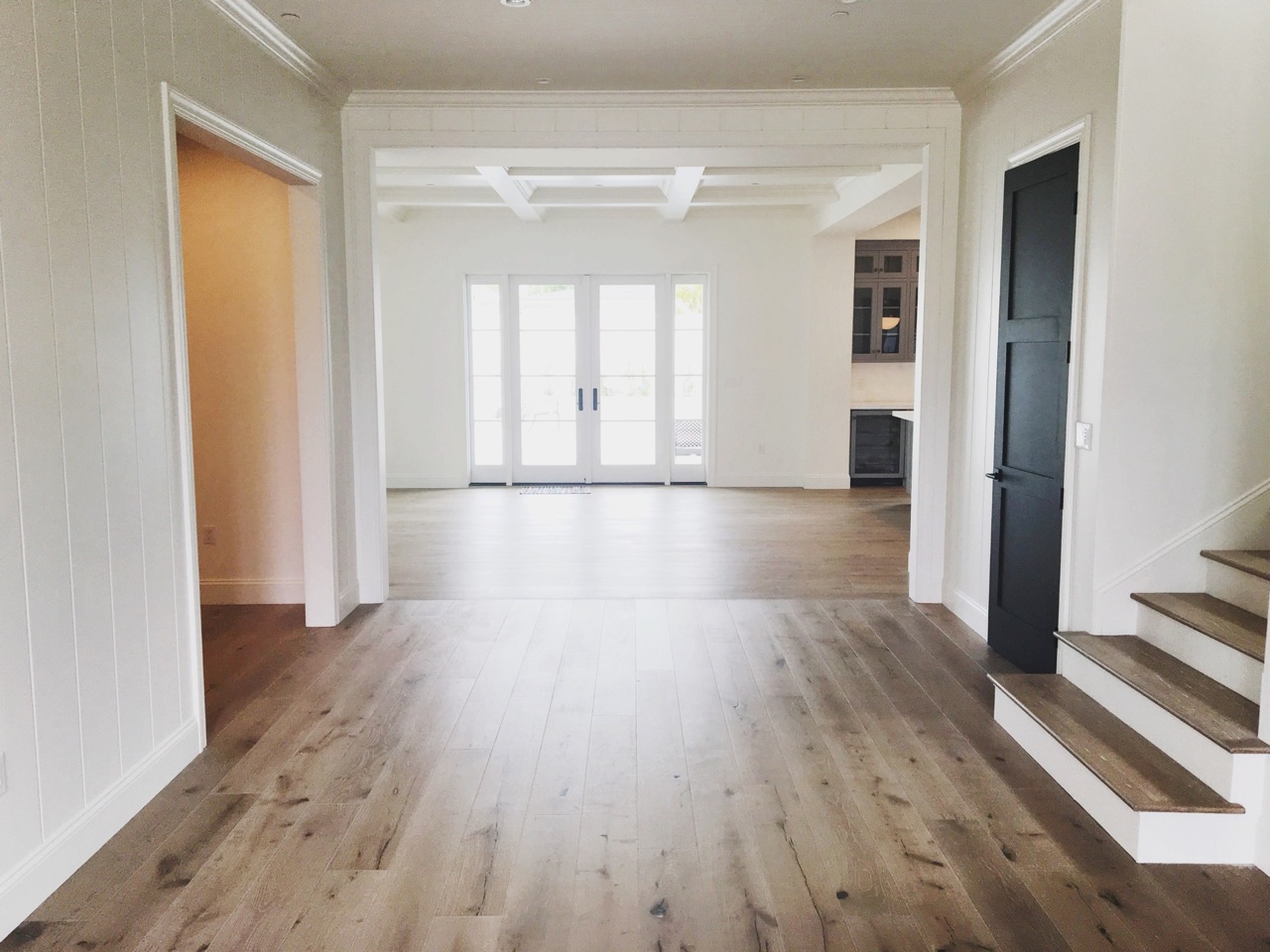 BJ edith entry to yard.jpeg