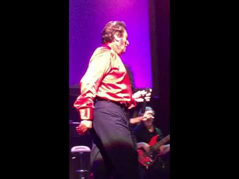 Engelbert Live in Singapore - Quando (Kitten Kuroi on BVs)