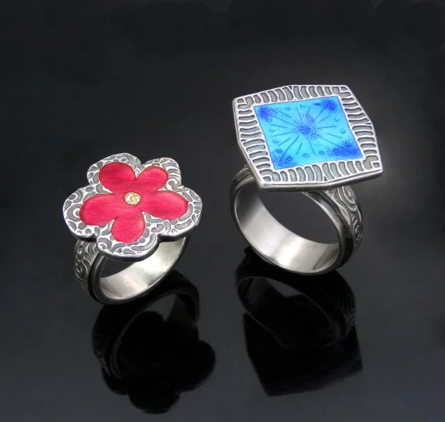 25b_Enamelled Rings_workshop rings.jpg