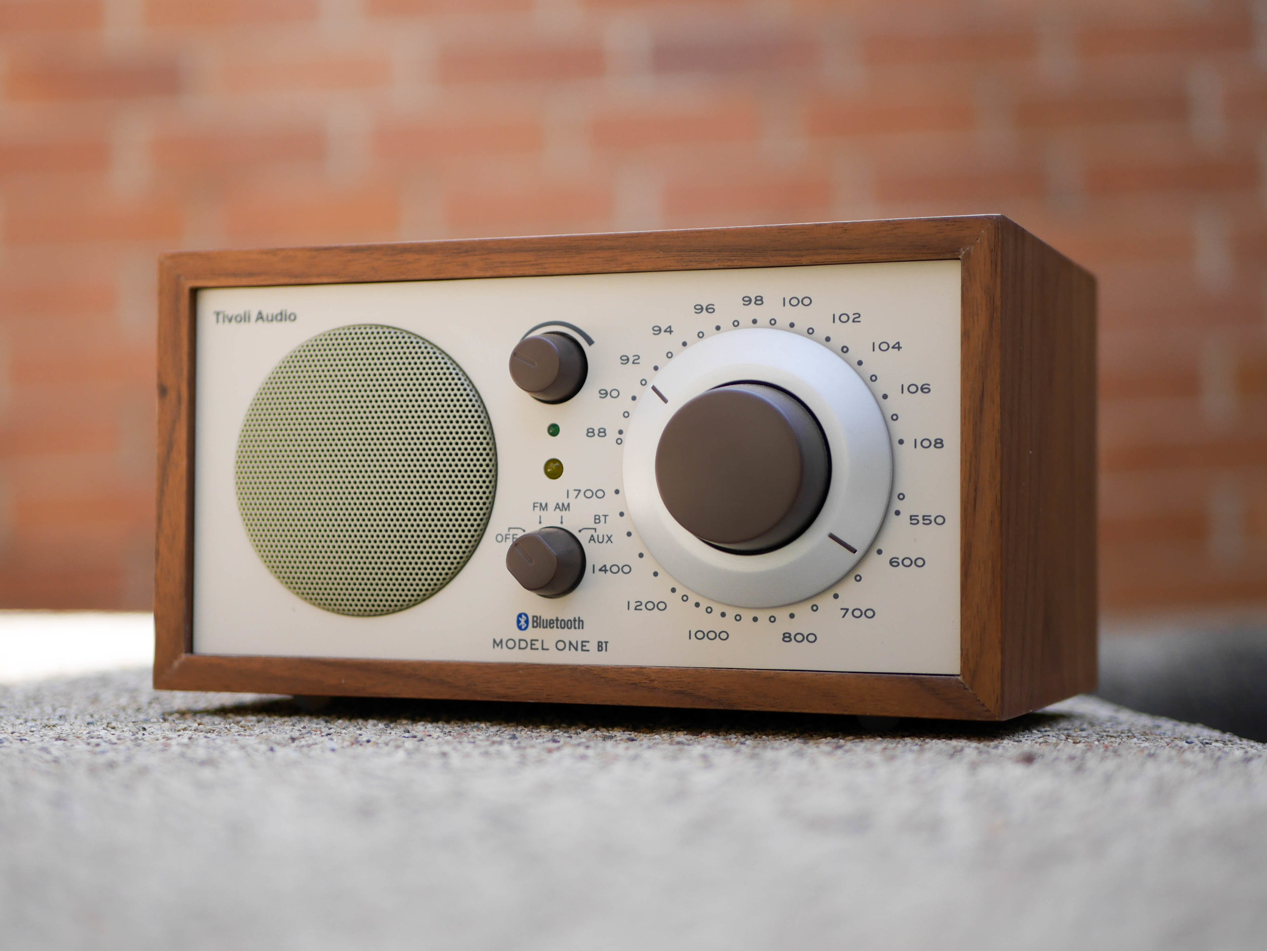 Tivoli Audio : Model One BT Table Radio — MODULE LABS