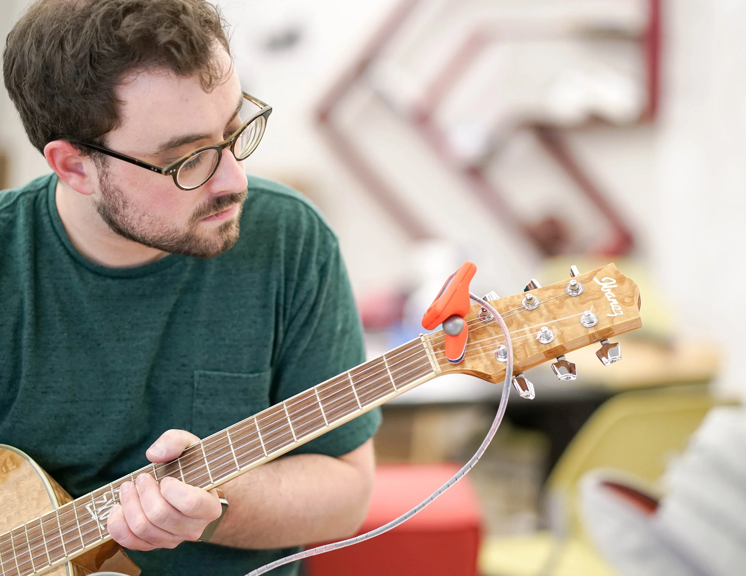 gerry guitar.jpg