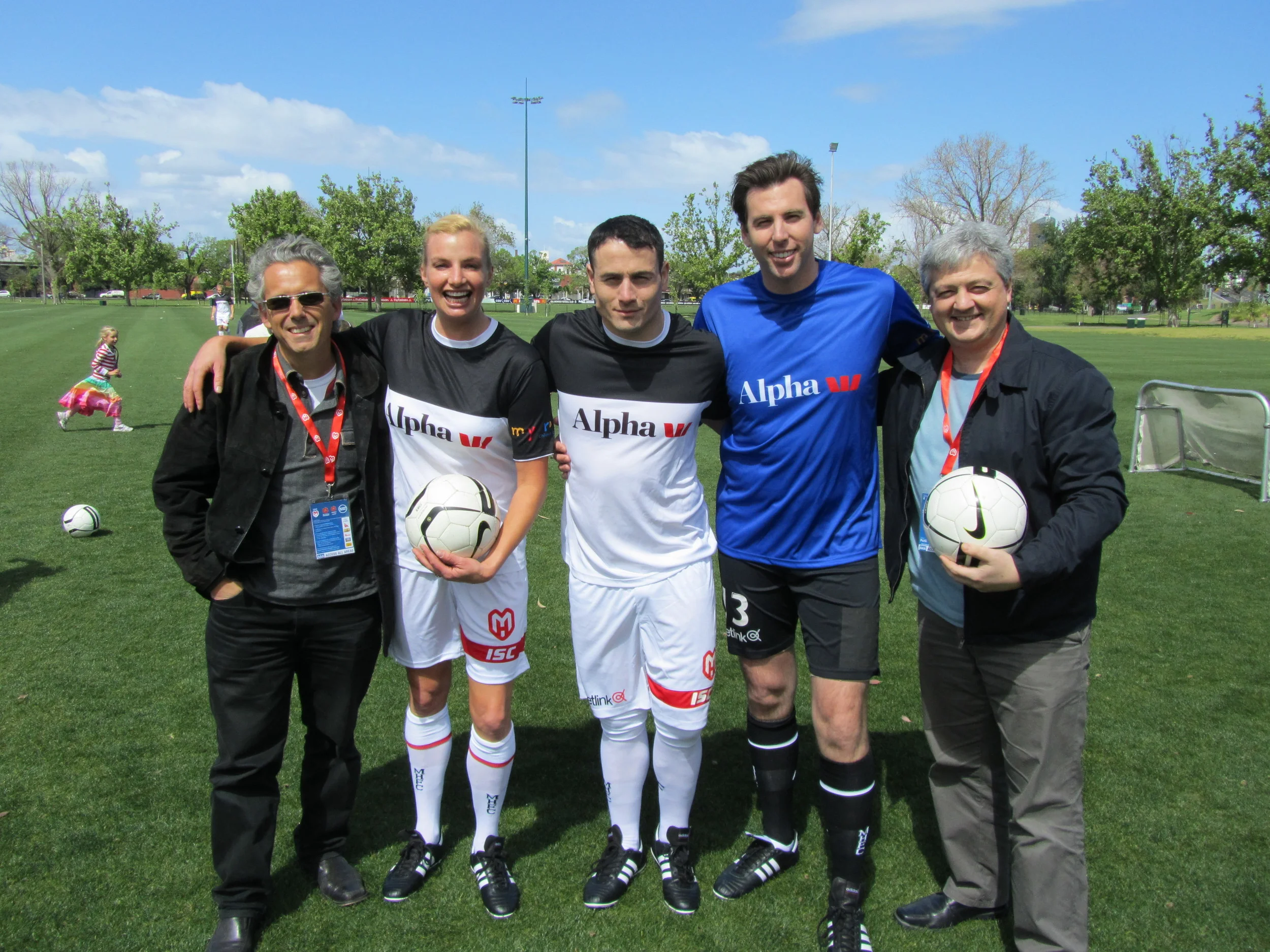 Vinnie & Rodrigo with Mieke Buchan, Paul Licuria & Grant Hackett